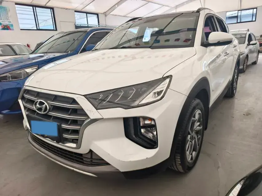 2019 HYUNDAI TUCSON view 1
