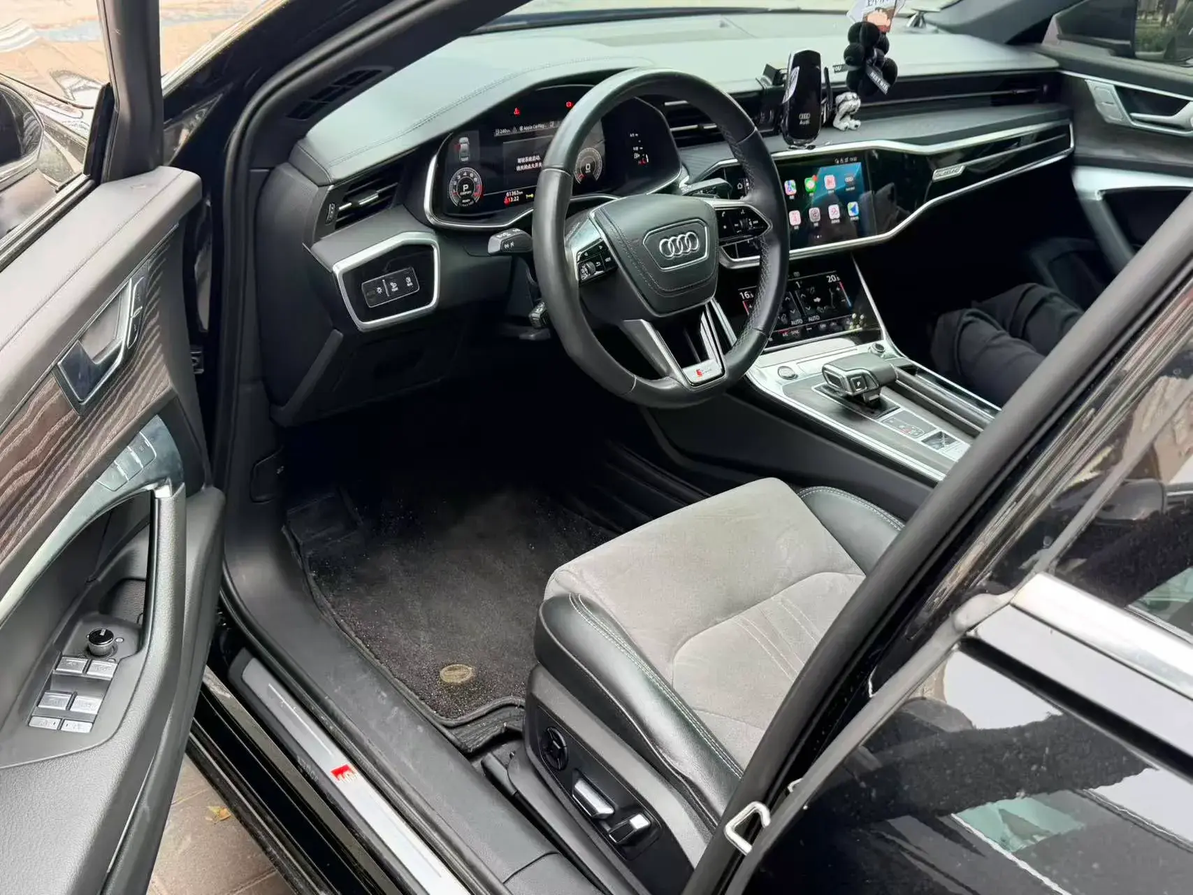 2024 AUDI A6L thumbnail 3