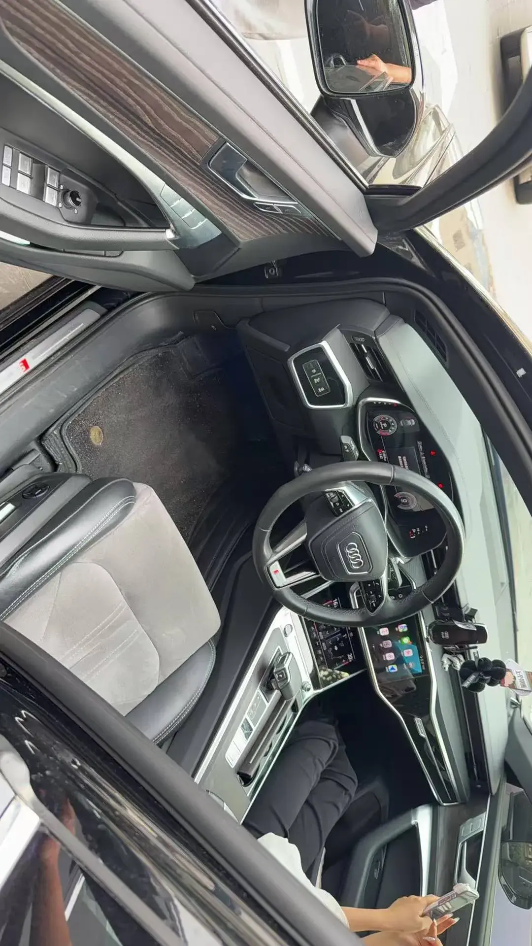 2024 AUDI A6L thumbnail 2