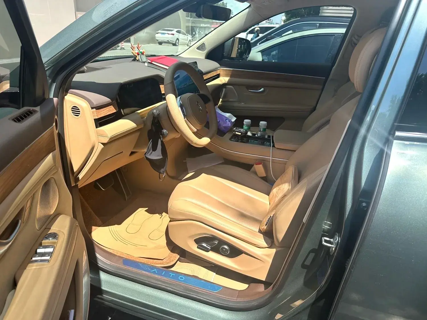 2024 HIMA AITO thumbnail 4