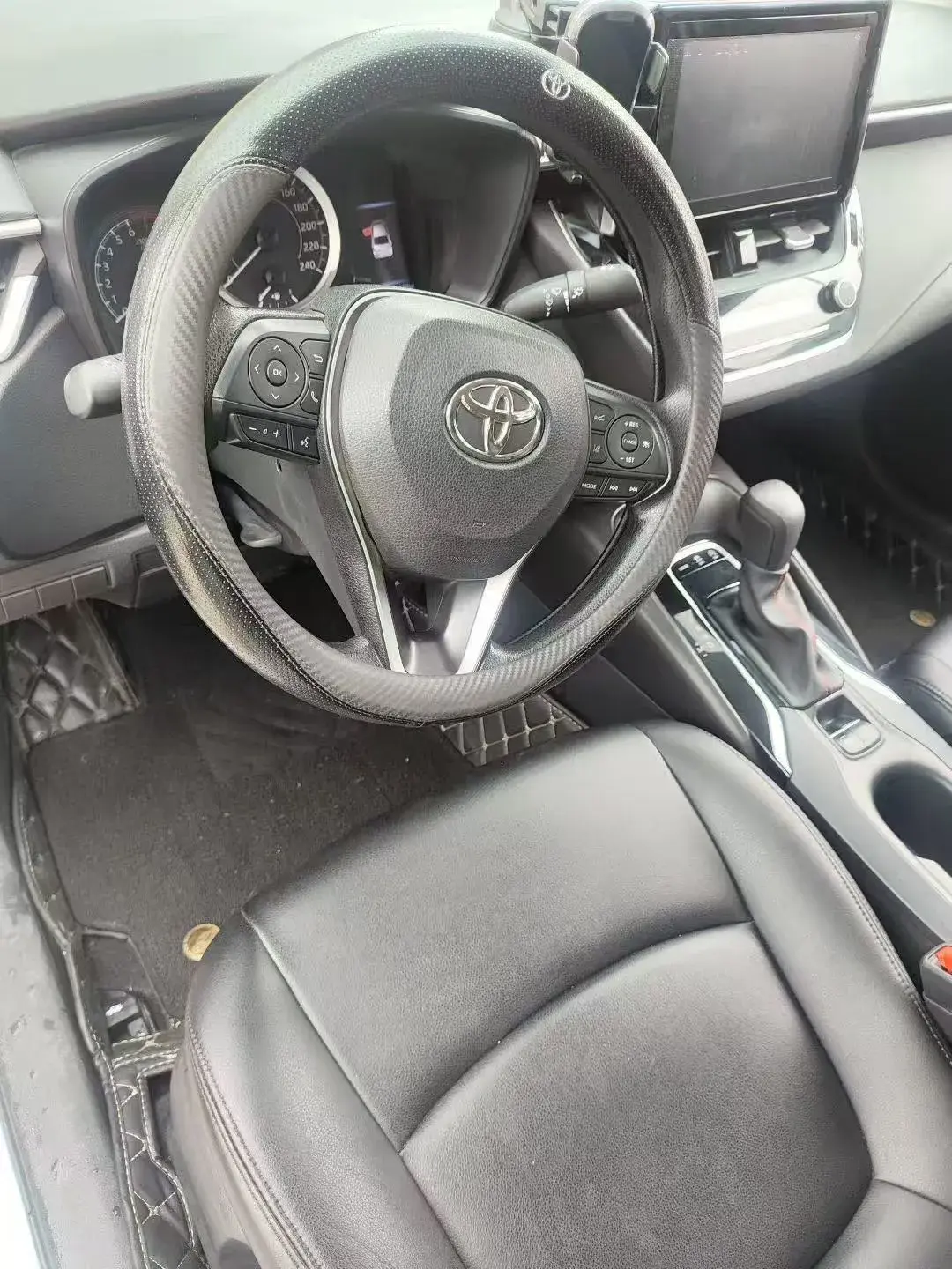 2021 TOYOTA COROLLA thumbnail 2