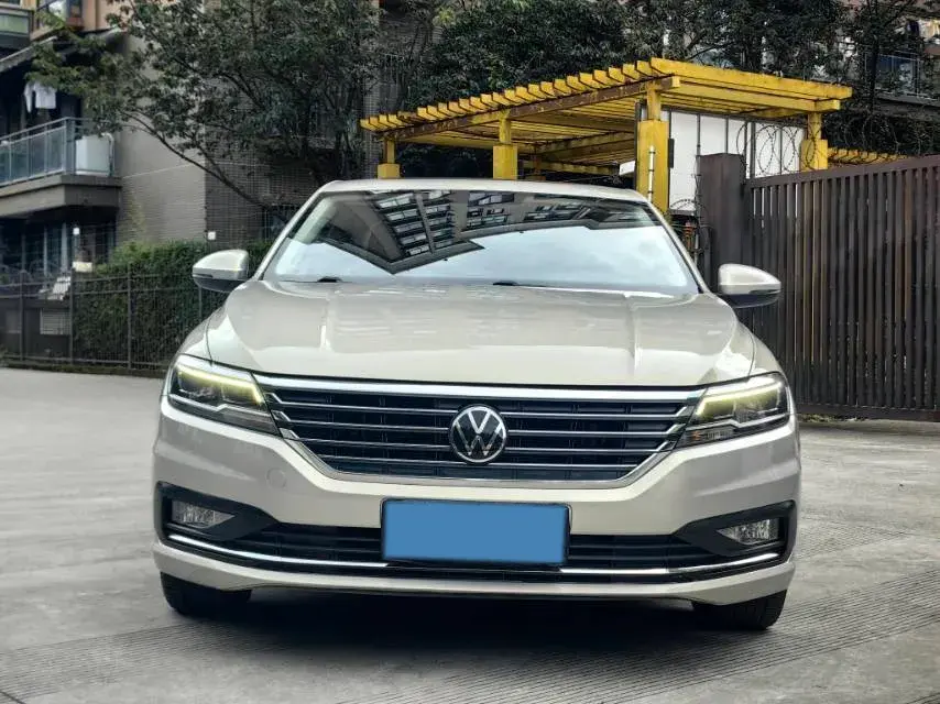 2022 VOLKSWAGEN LAVIDA thumbnail 2