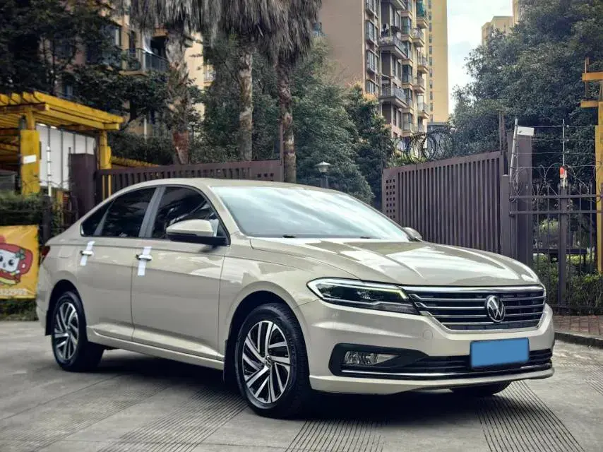 2022 VOLKSWAGEN LAVIDA thumbnail 3