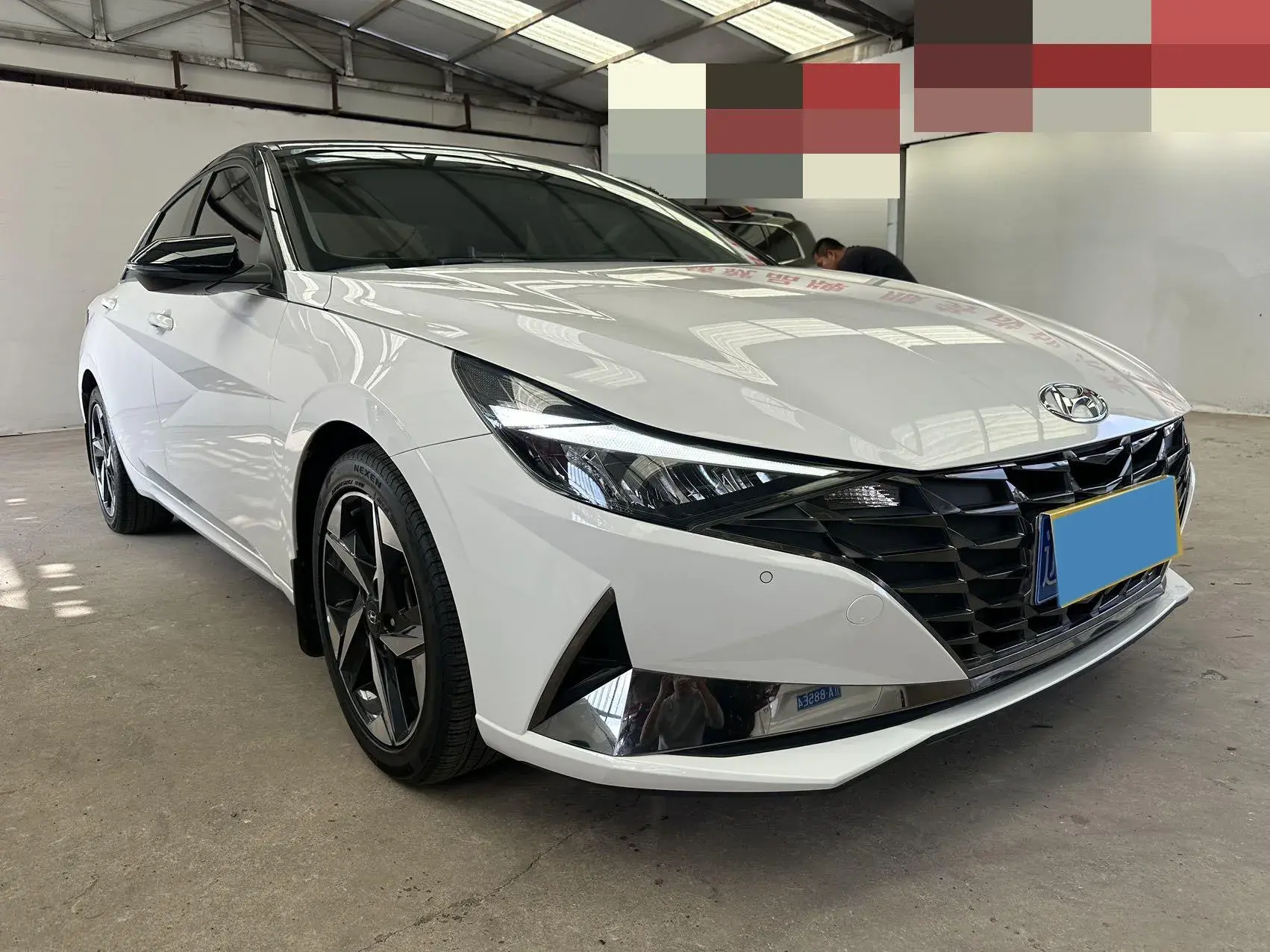 2021 HYUNDAI ELANTRA thumbnail 3