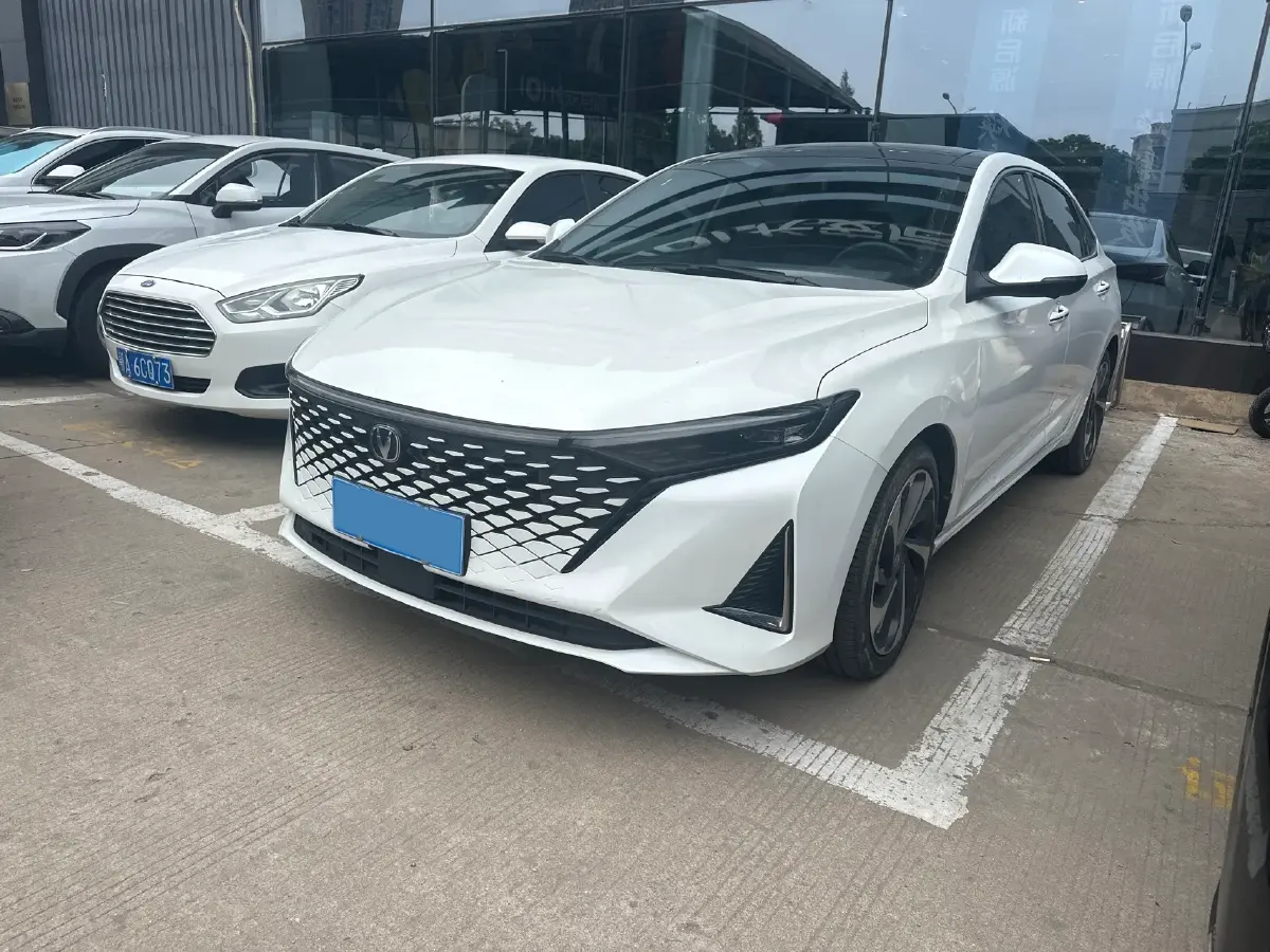 2023 ChangAn Raeton Plus 1.5T 188HP L4 7DCT