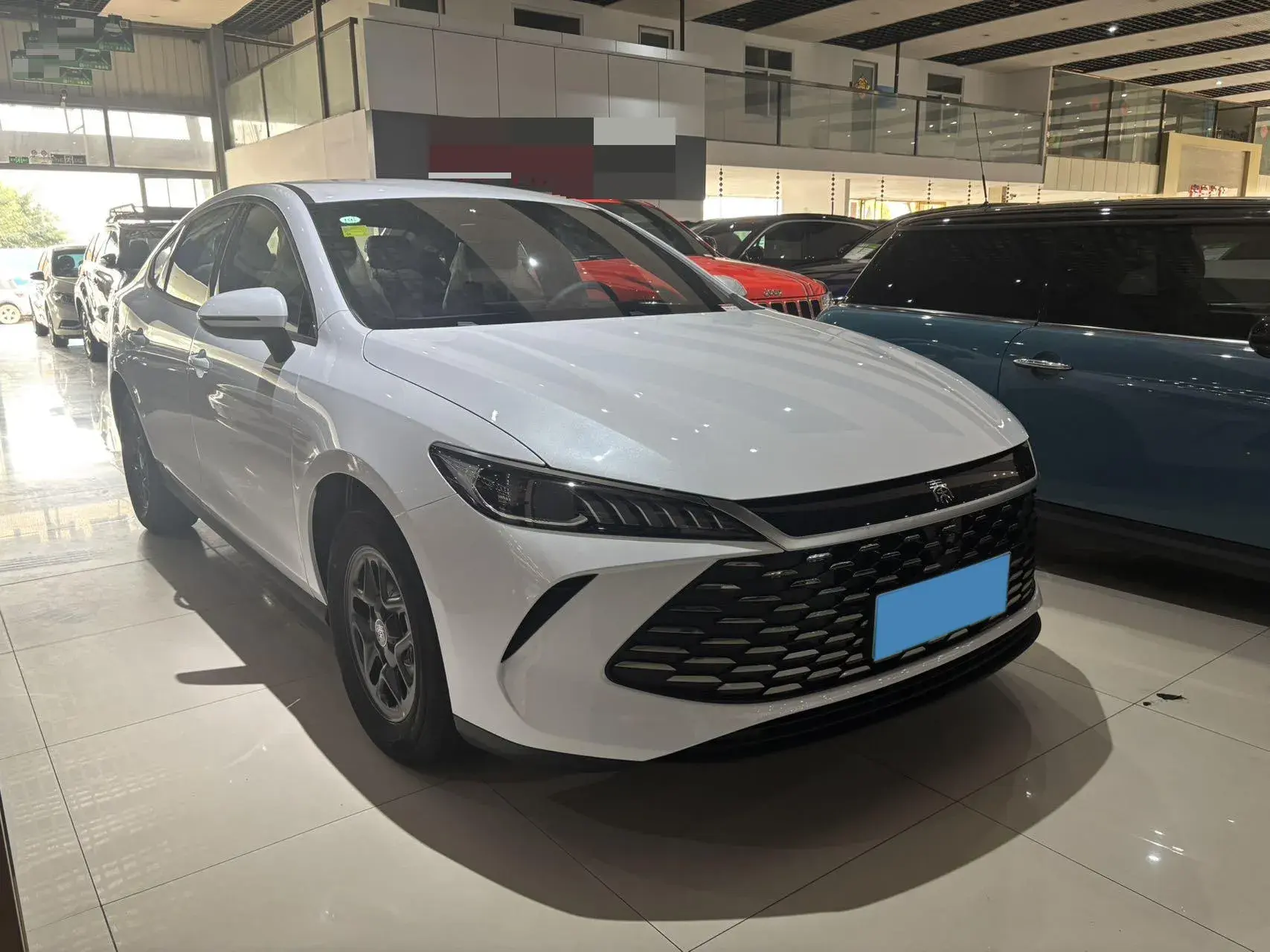 2025 BYD QIN thumbnail 3