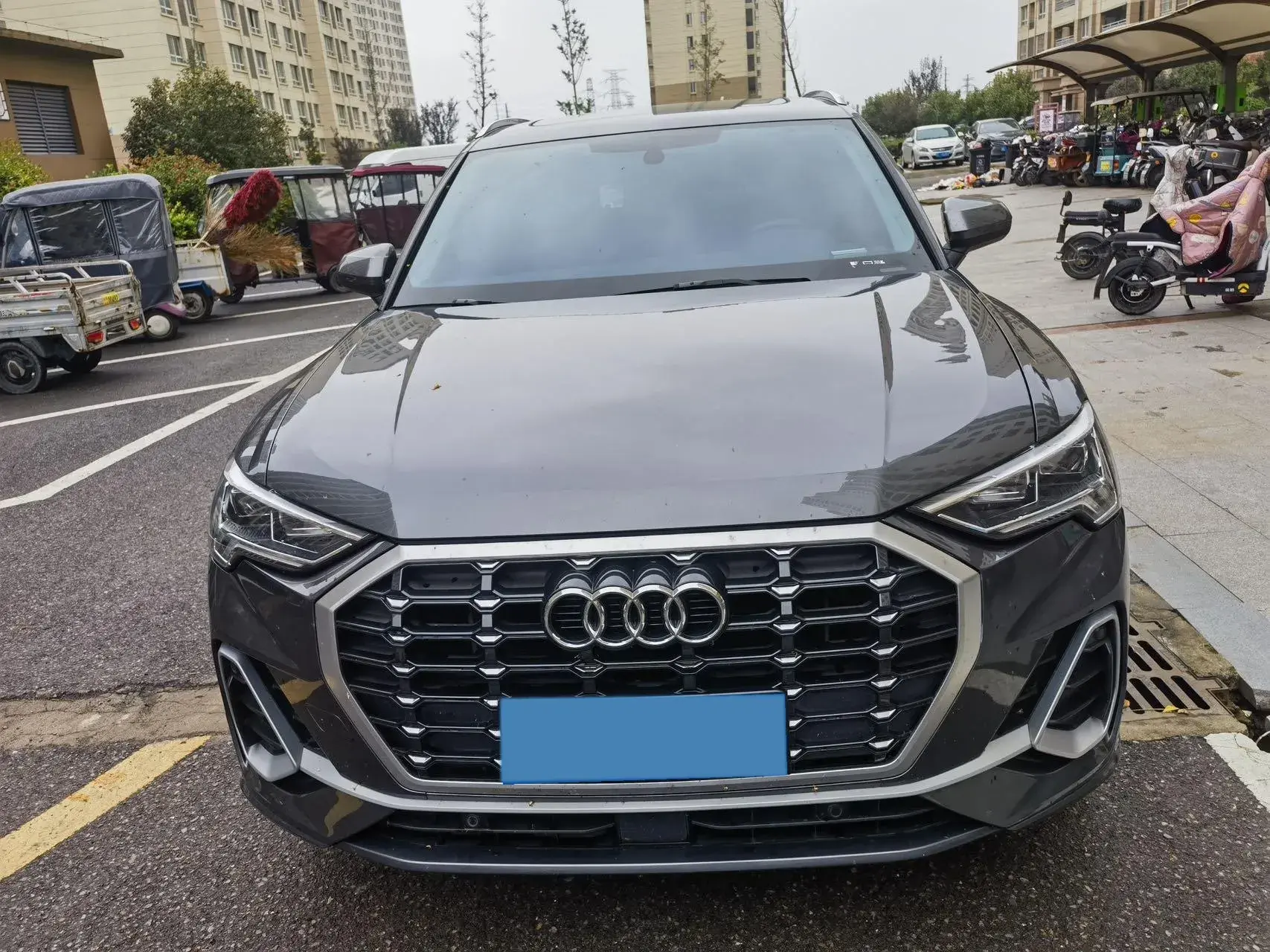 2023 AUDI Q2L thumbnail 2