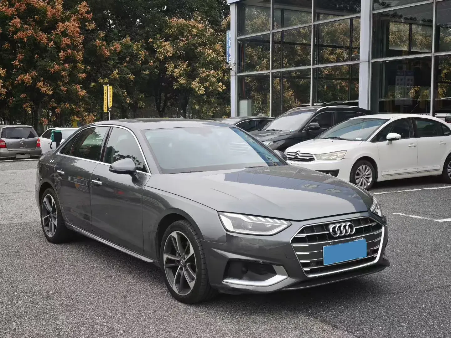 2020 AUDI A4L thumbnail 3