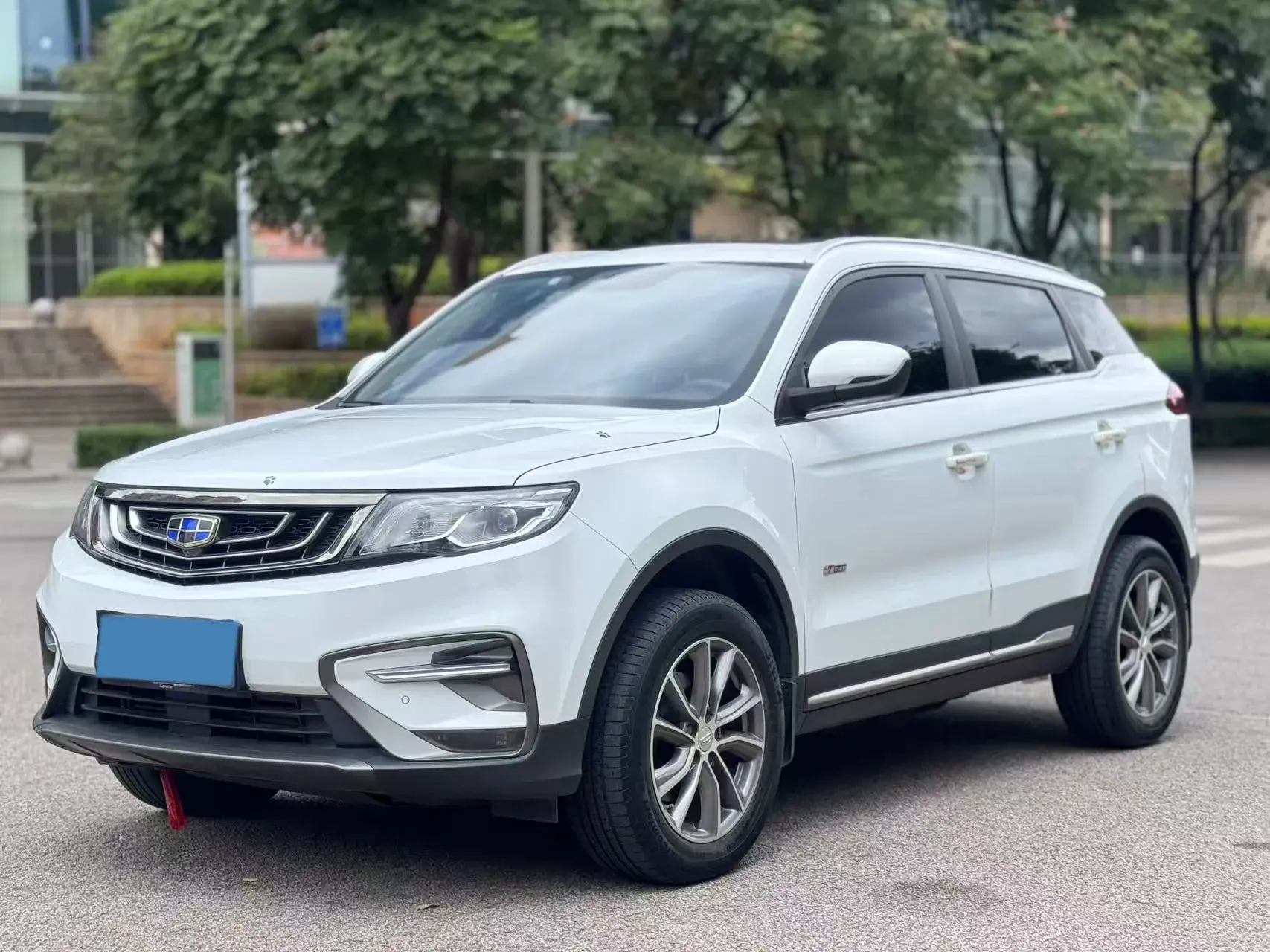 2020 GEELY AZKARRA view 1