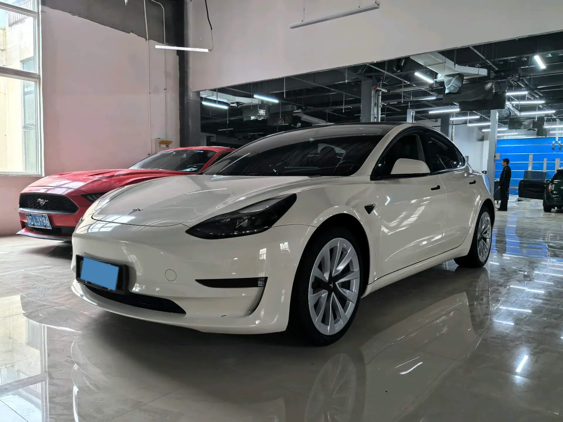 2021 TESLA MODEL view 1