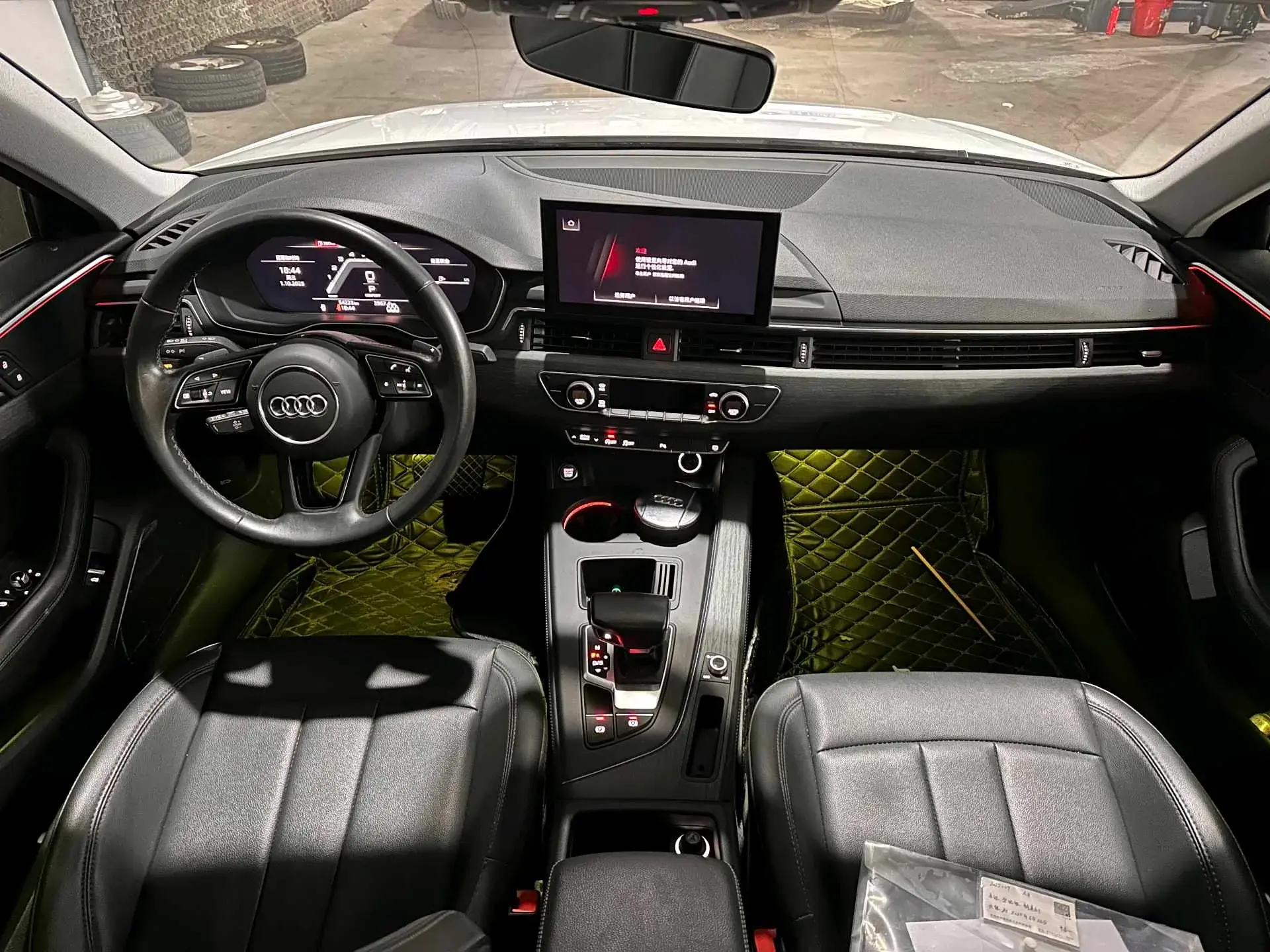 2022 AUDI A4L thumbnail 2