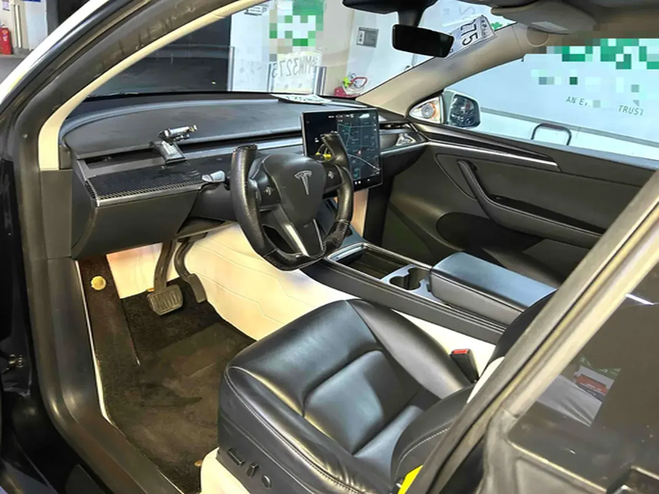 2021 TESLA MODEL thumbnail 4
