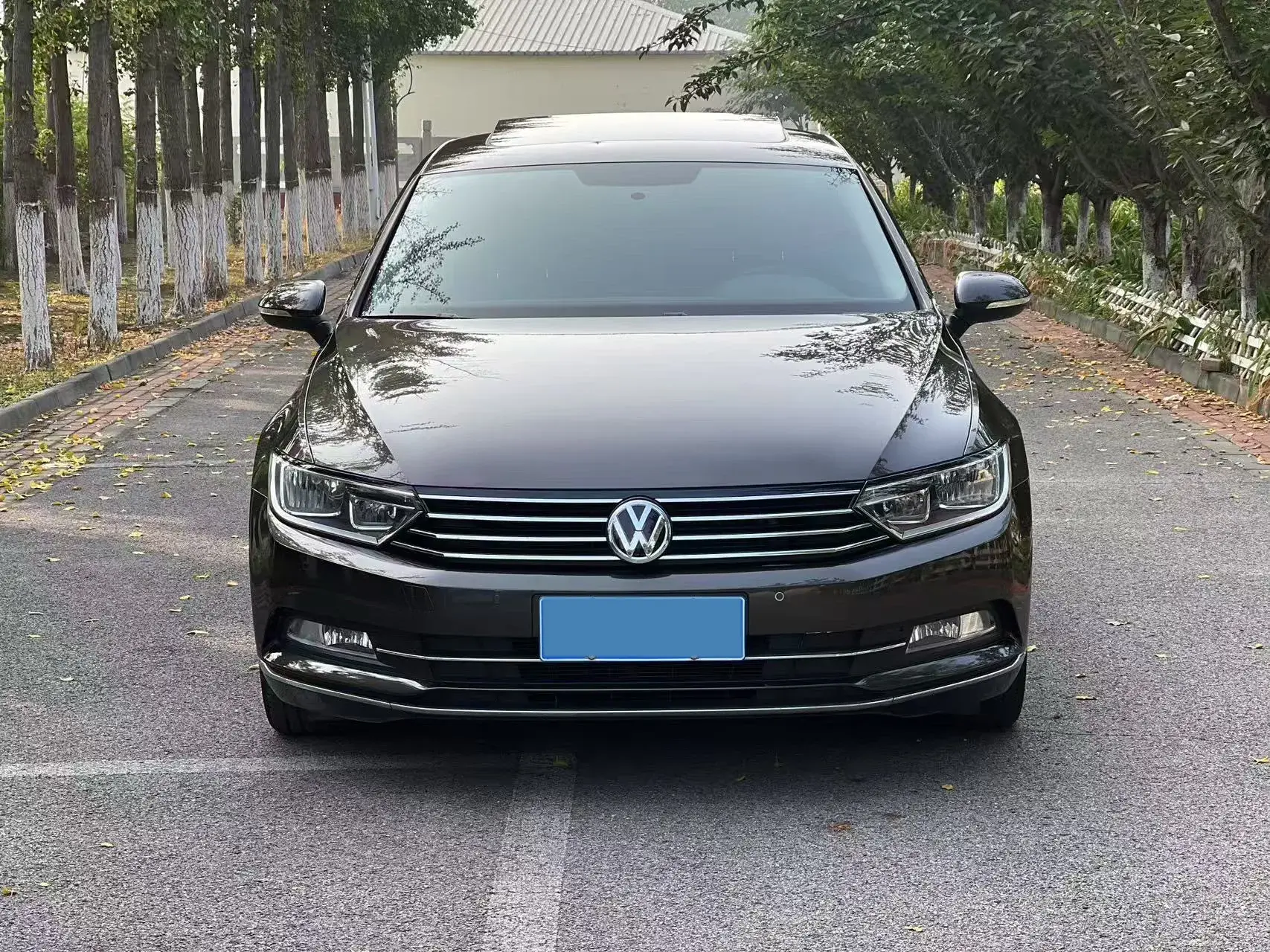 2018 VOLKSWAGEN MAGOTAN thumbnail 2