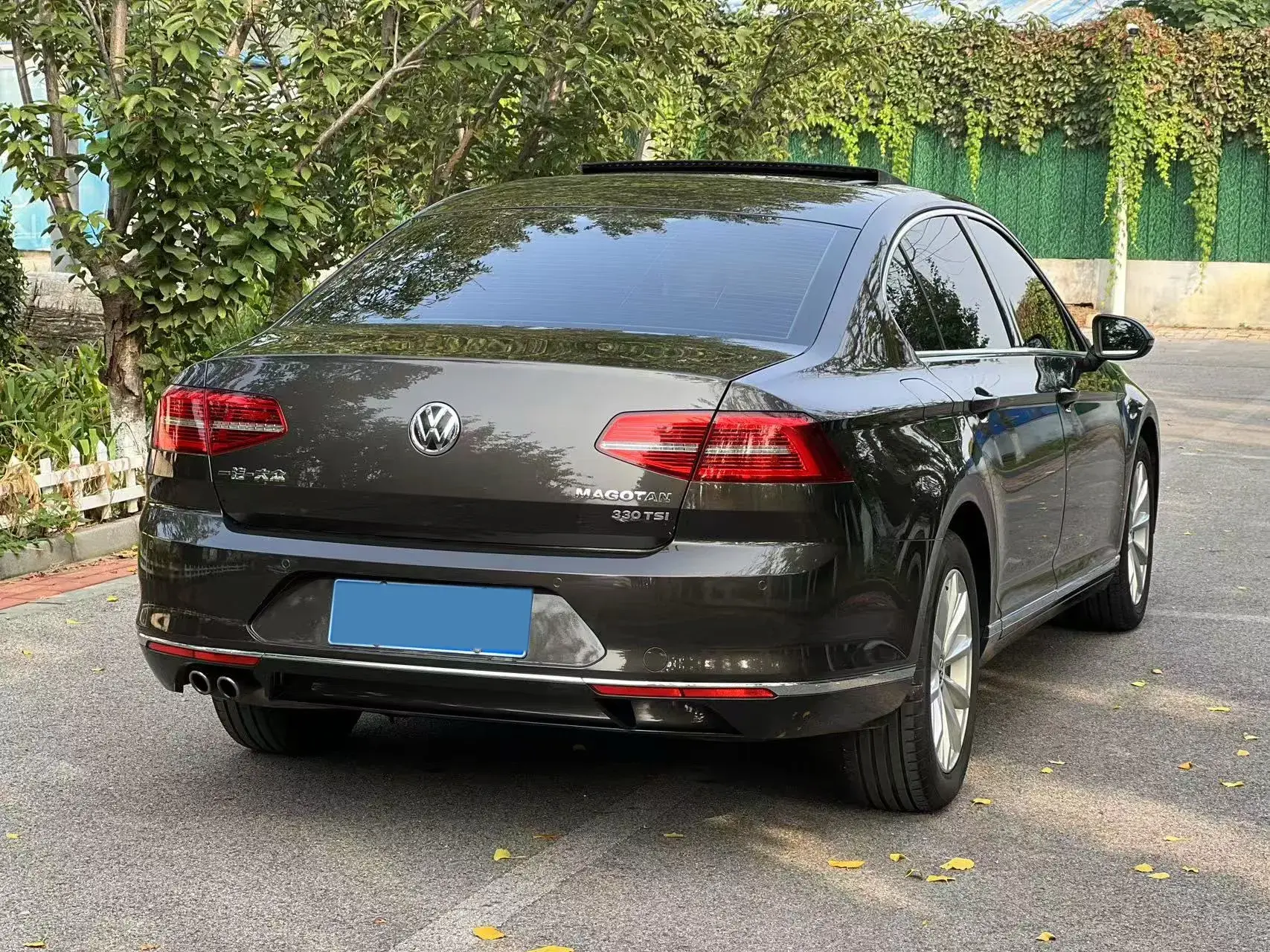 2018 VOLKSWAGEN MAGOTAN thumbnail 3