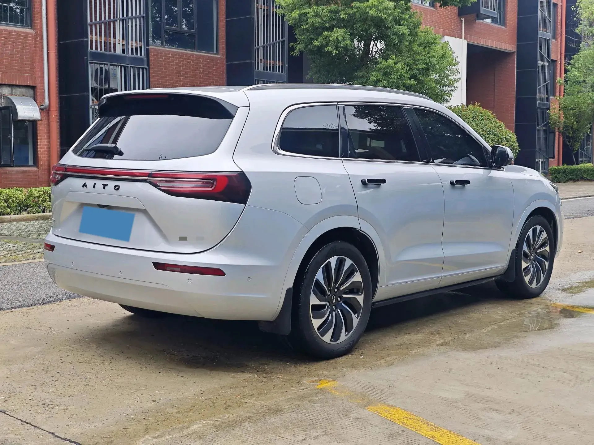 2024 HIMA AITO thumbnail 4