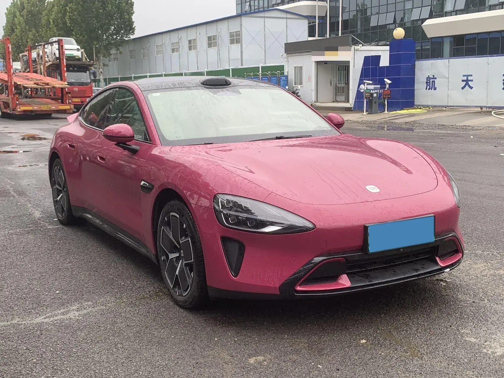 2024 MI SU7 thumbnail 3