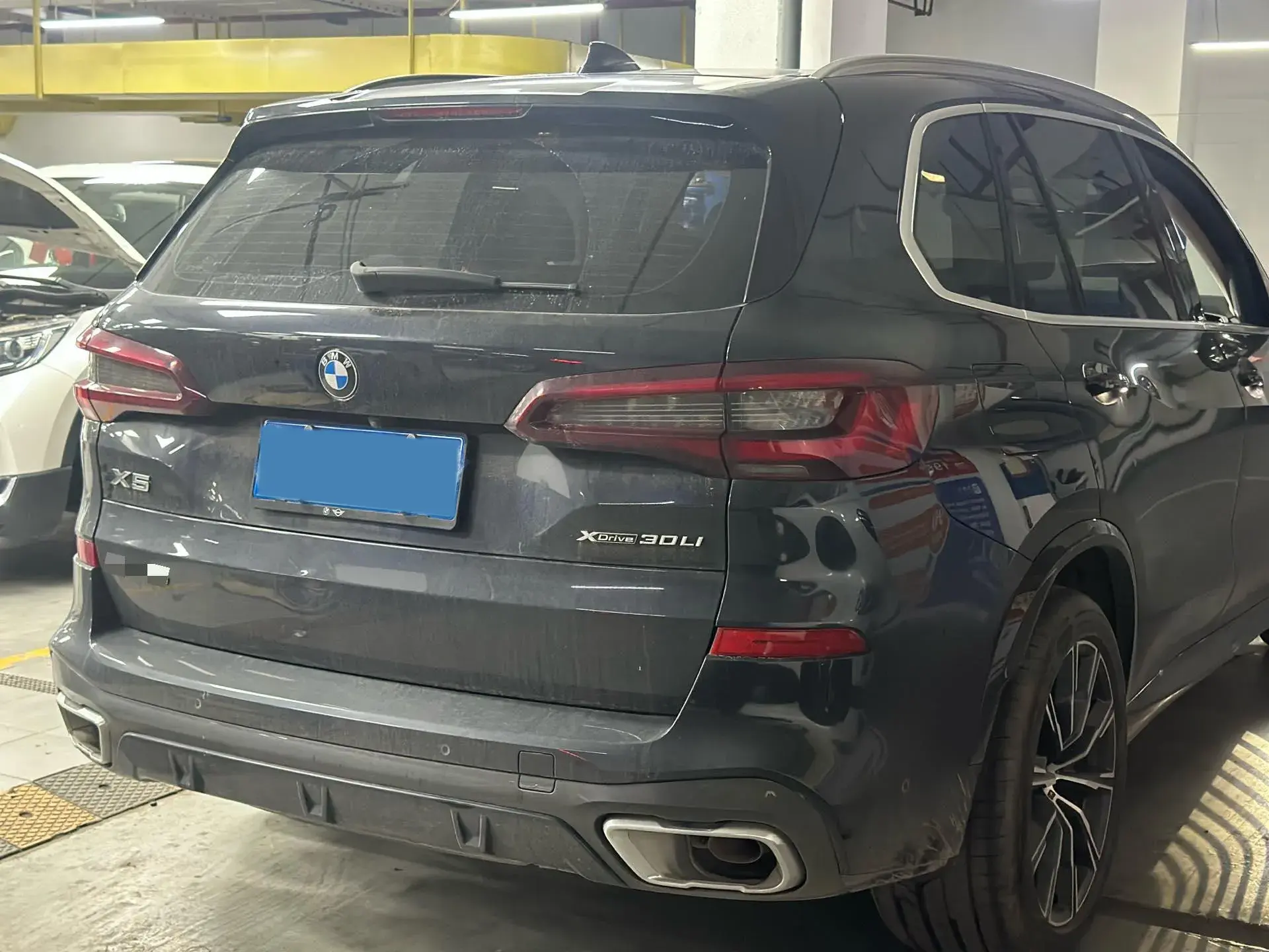 2022 BMW X5 thumbnail 2