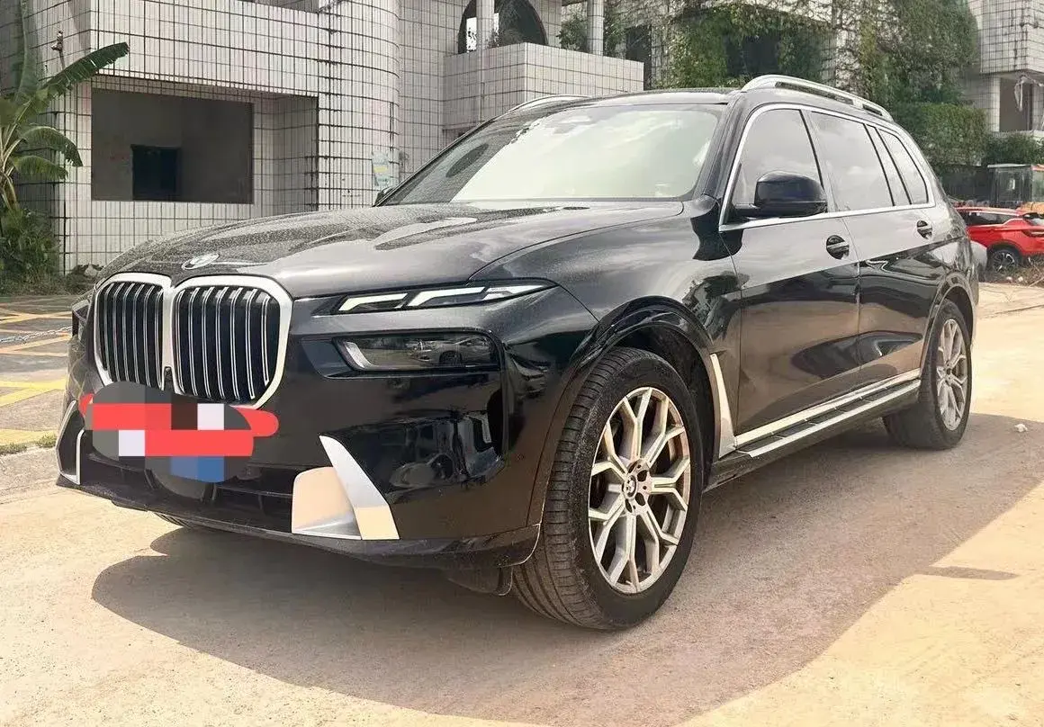 2023 BMW X7 3.0T 381HP L6 8AT