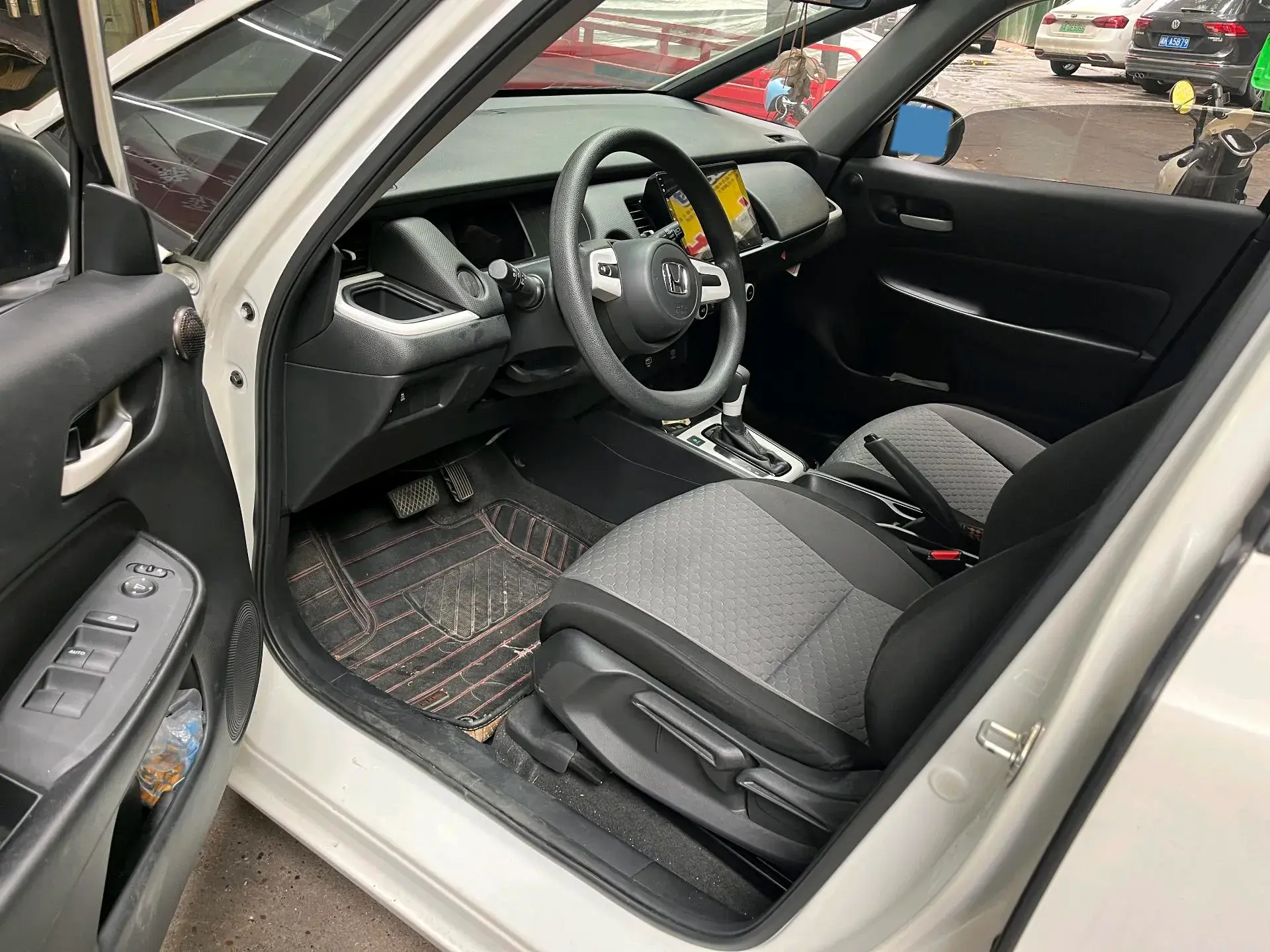 2021 HONDA FIT thumbnail 3