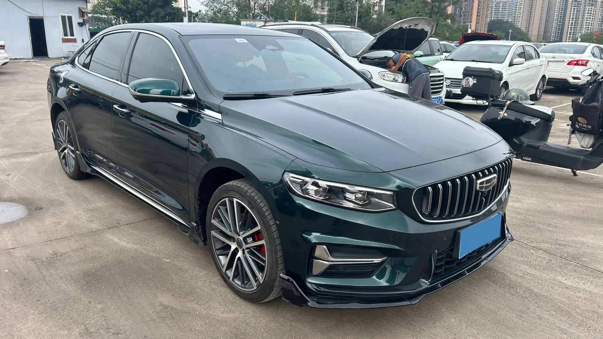 2023 GEELY PREFACE thumbnail 3