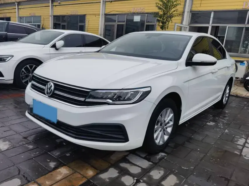 2020 VOLKSWAGEN BORA view 1