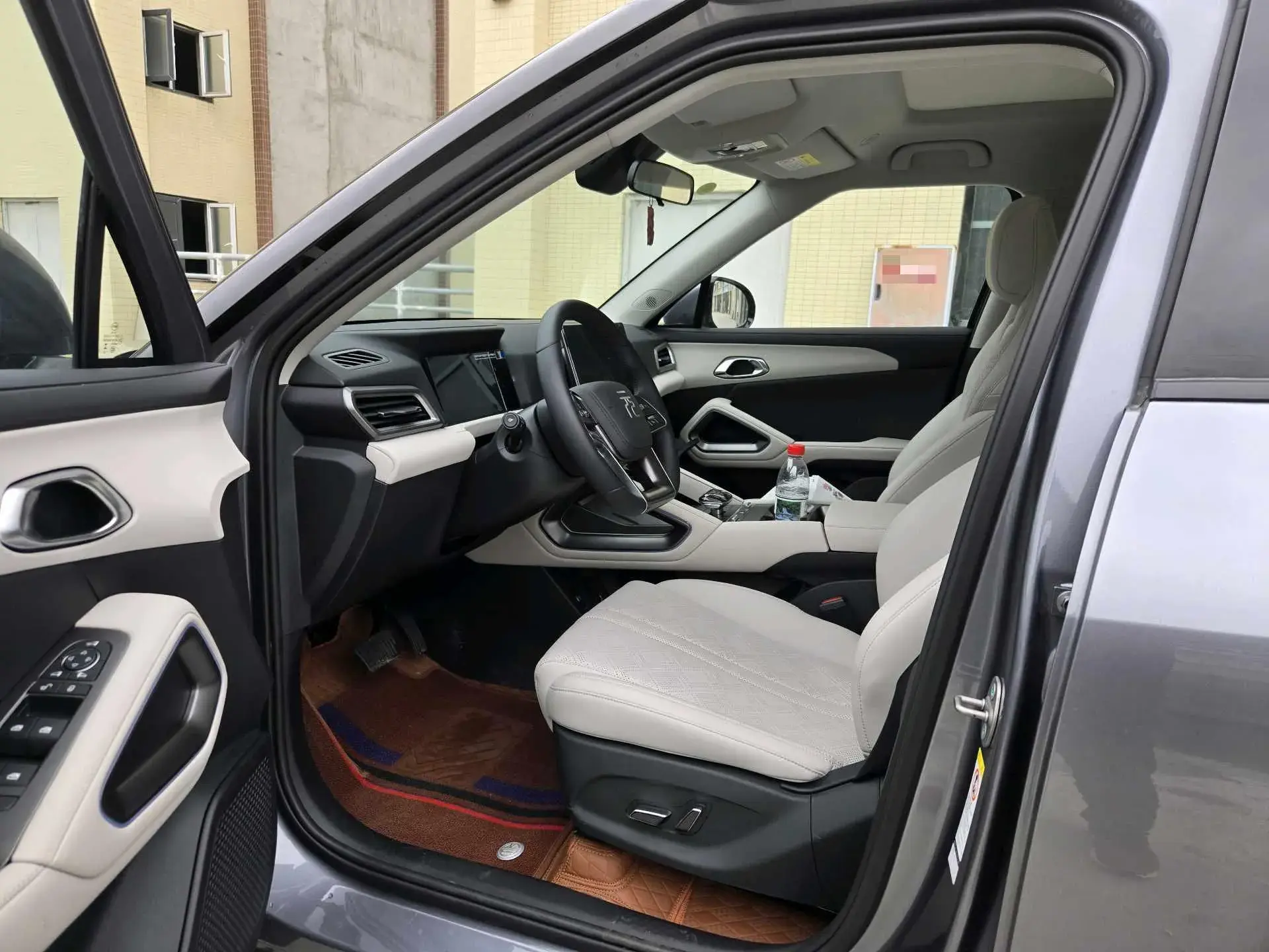 2024 BYD YUANUP thumbnail 3