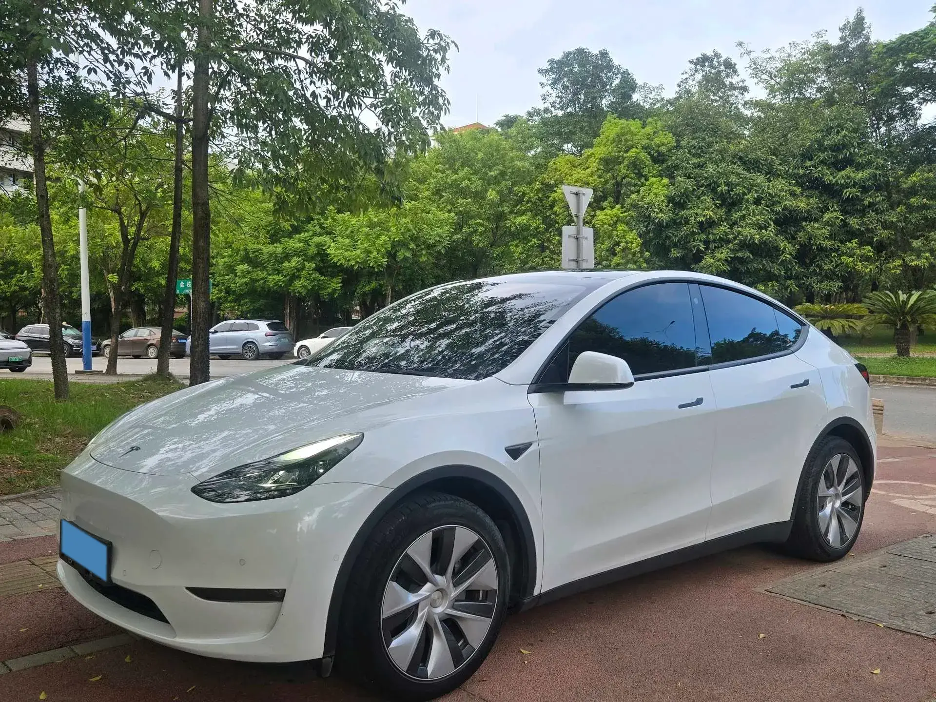 2021 TESLA MODEL view 1