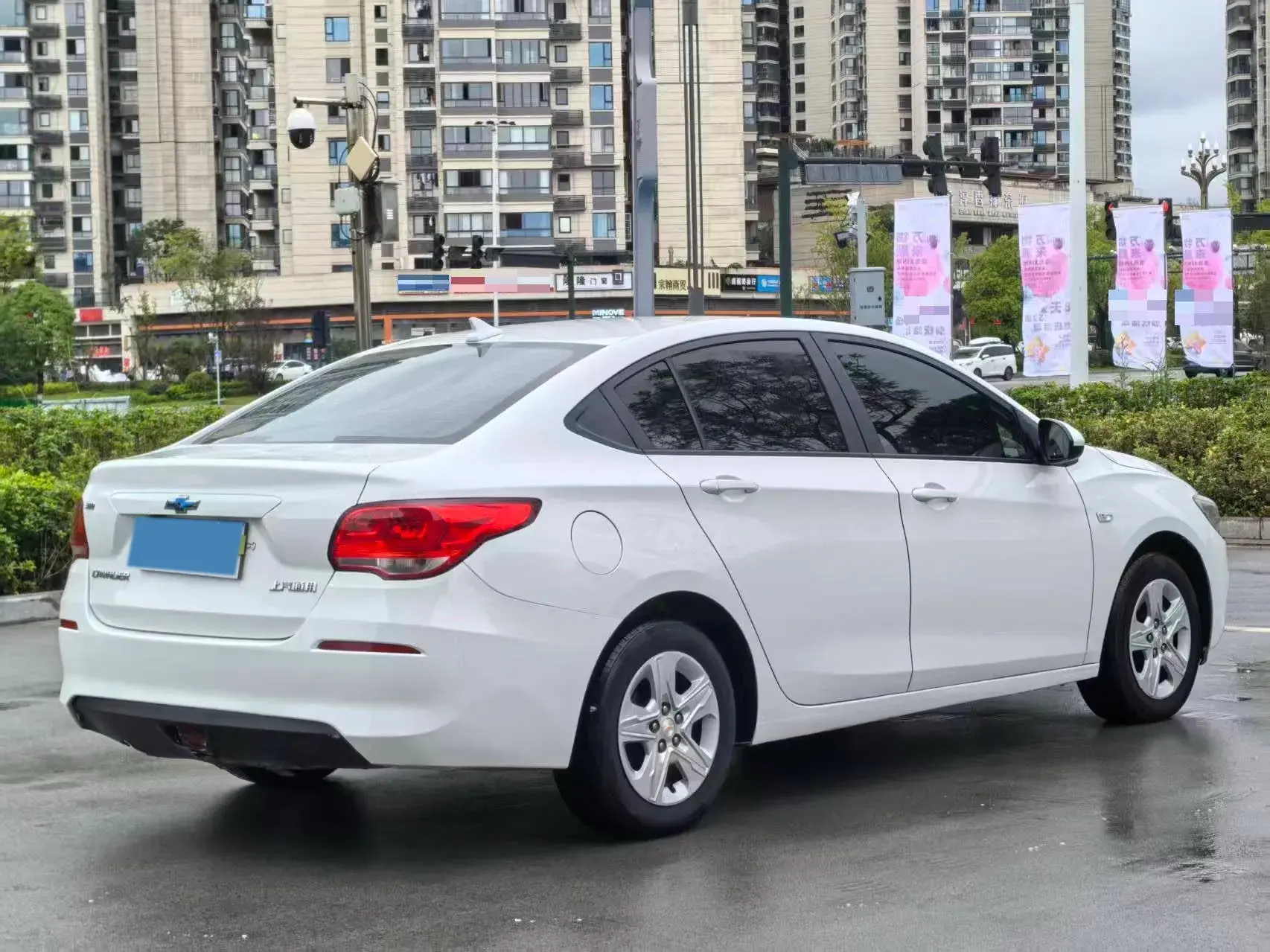 2019 CHEVROLET CAVALIER thumbnail 4