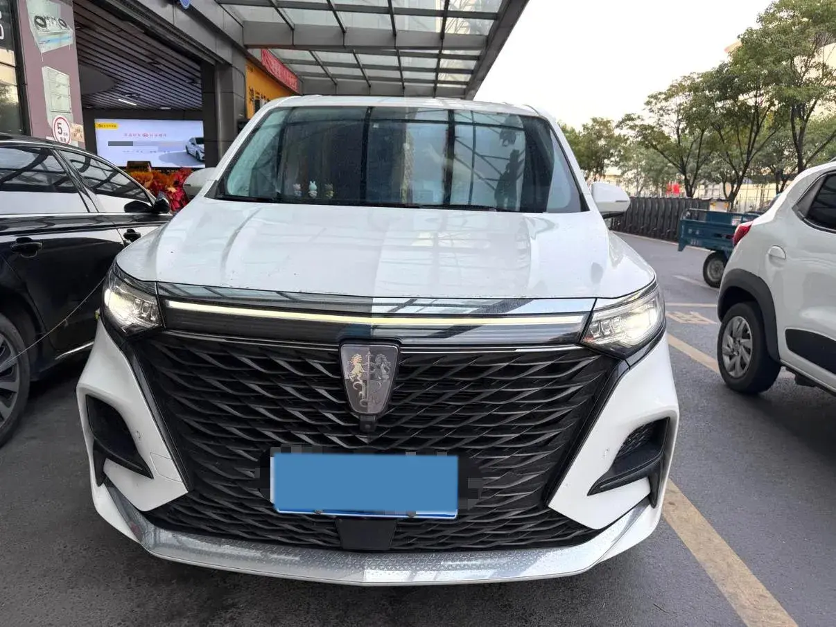 2021 ROEWE IMAX8 thumbnail 2