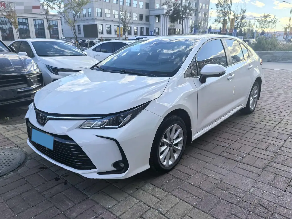 2021 Toyota Corolla 1.2T 116HP L4 CVT