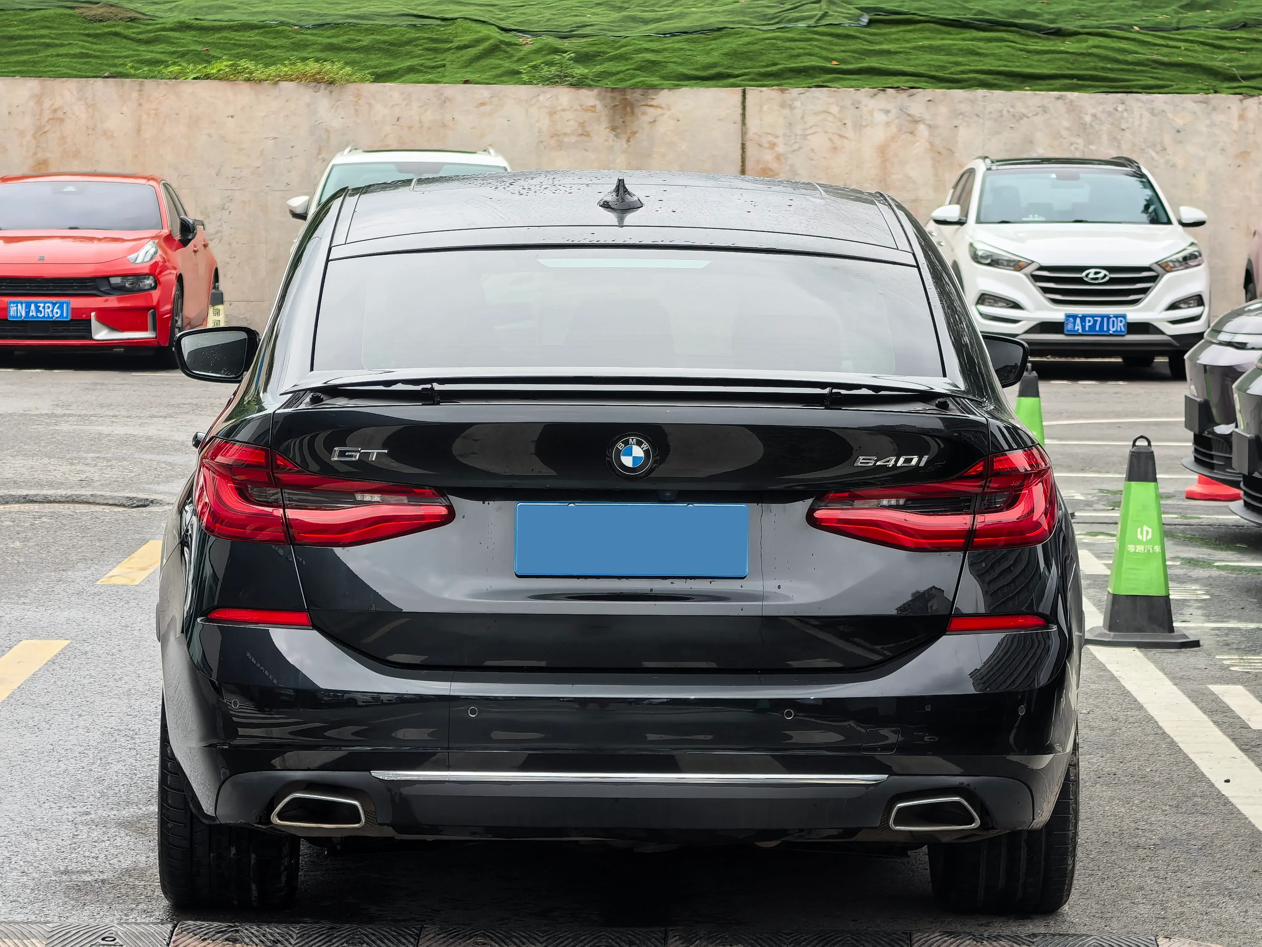 2021 BMW 6 thumbnail 4