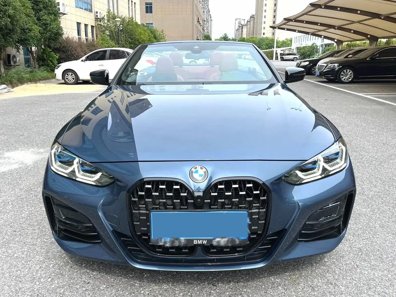 2022 BMW 4 thumbnail 2