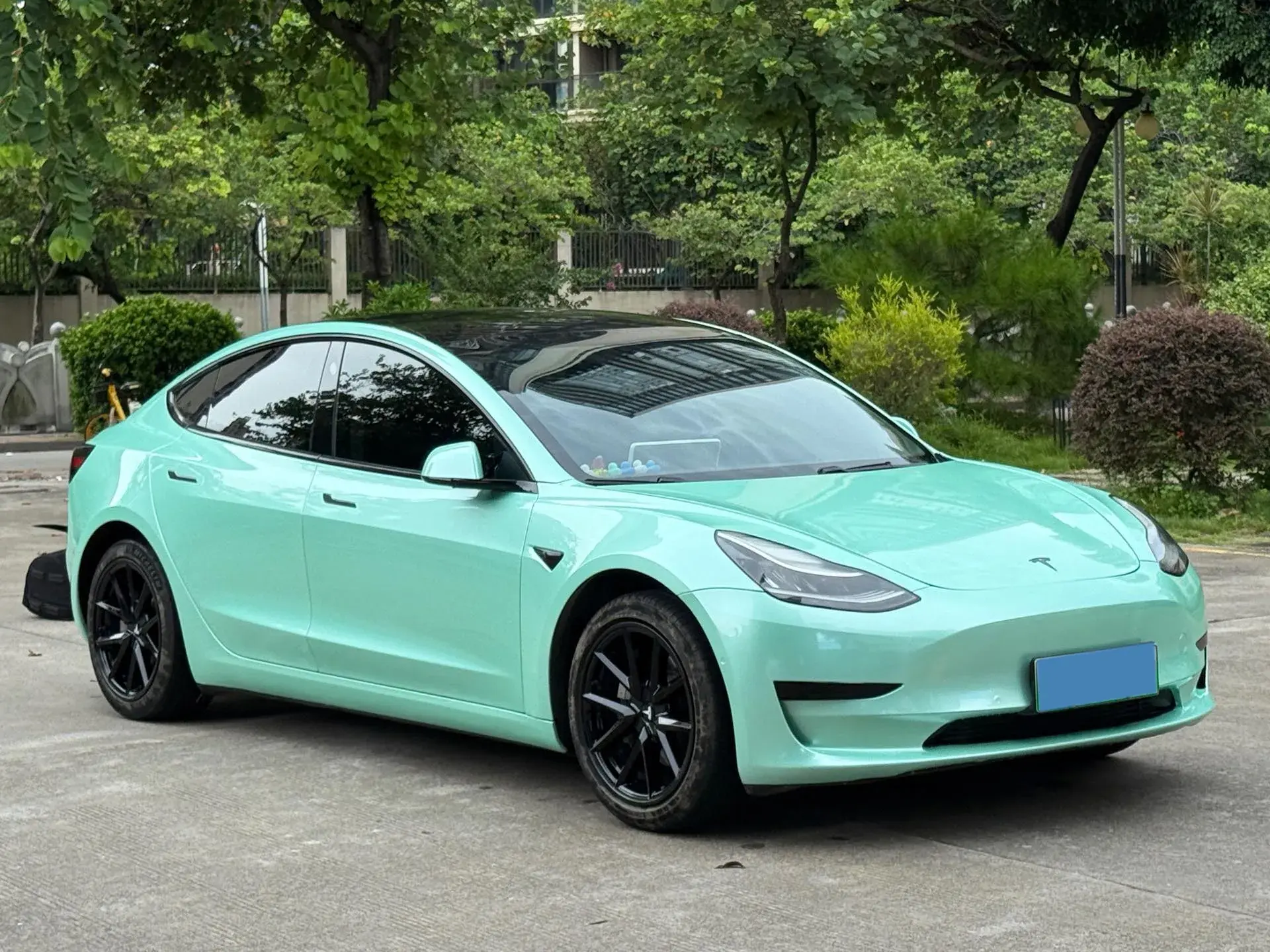 2020 TESLA MODEL thumbnail 3