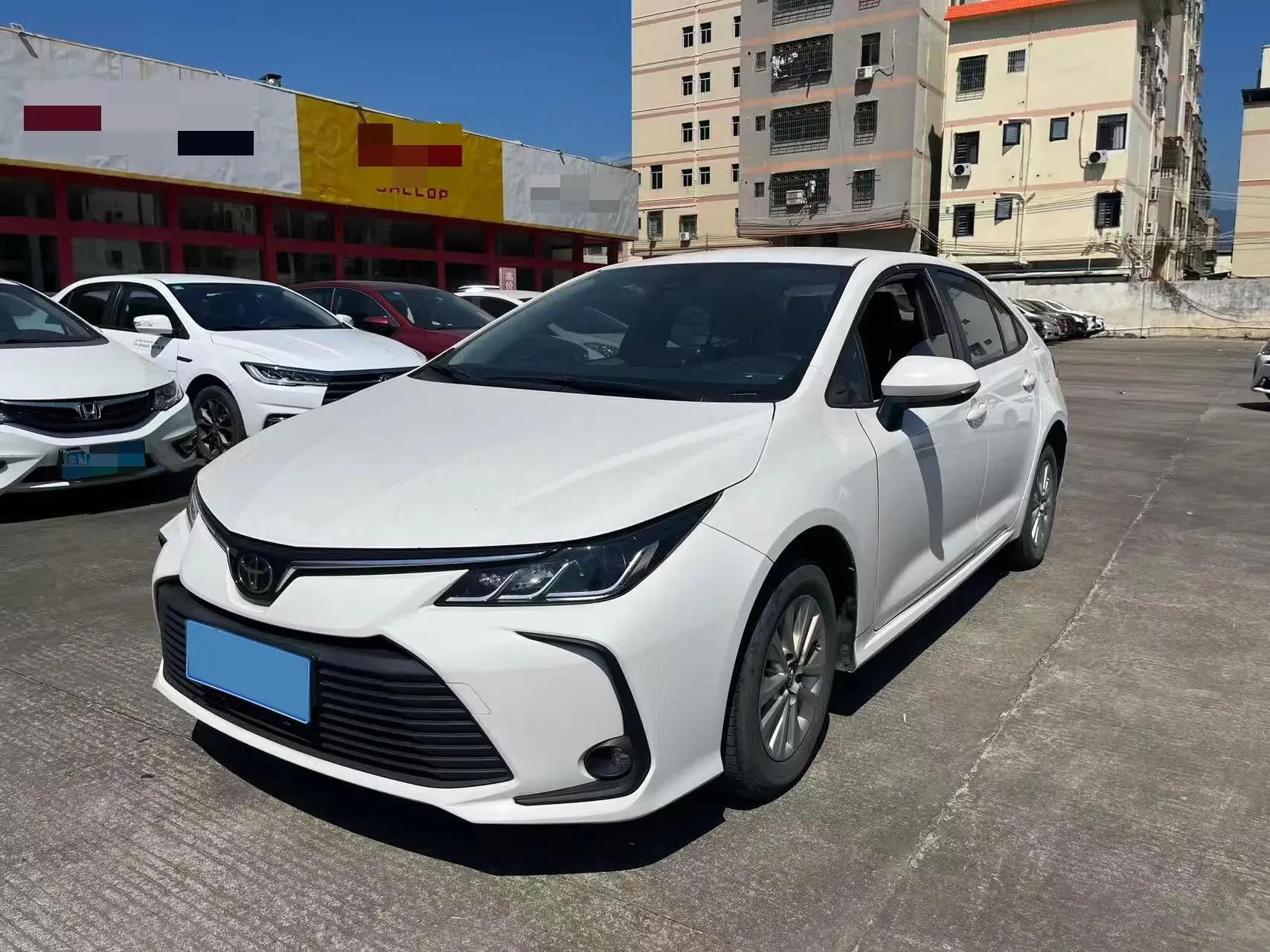 2019 TOYOTA COROLLA view 1