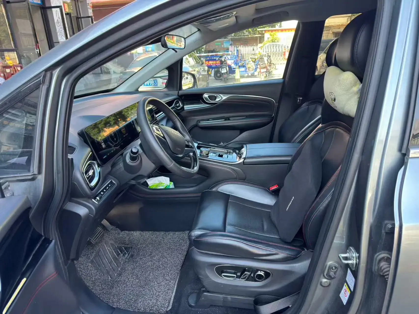 2020 AION V thumbnail 3