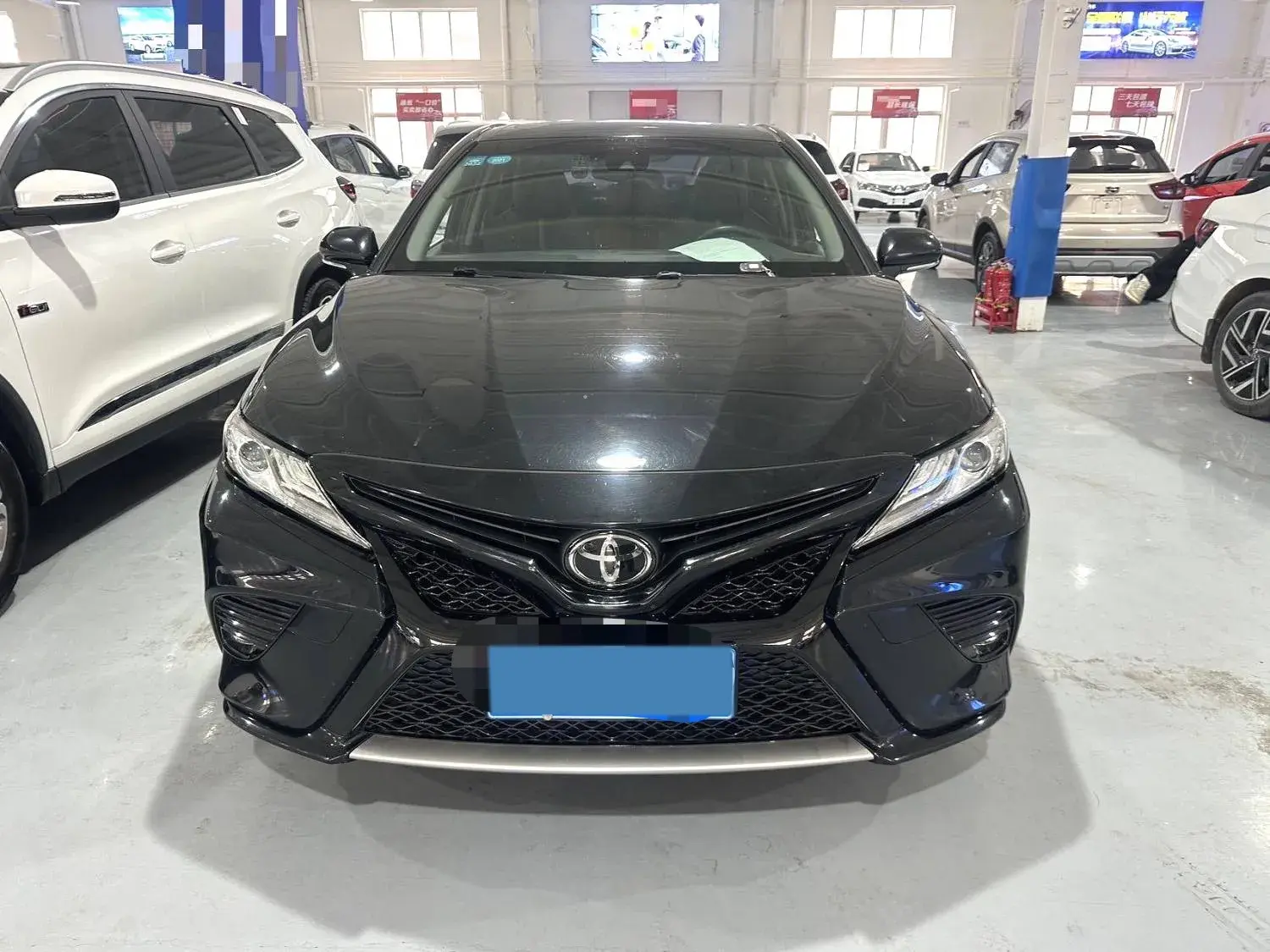 2019 TOYOTA CAMRY thumbnail 2