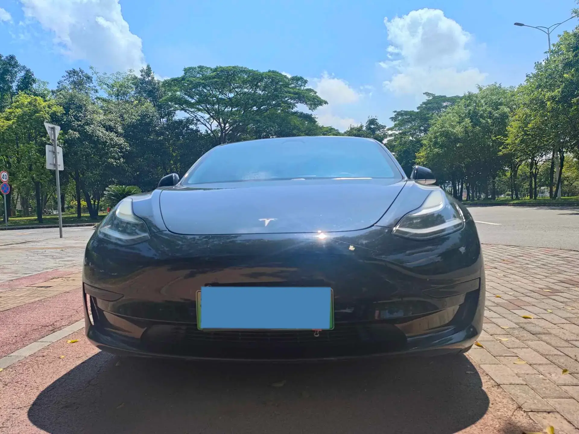 2019 TESLA MODEL thumbnail 2