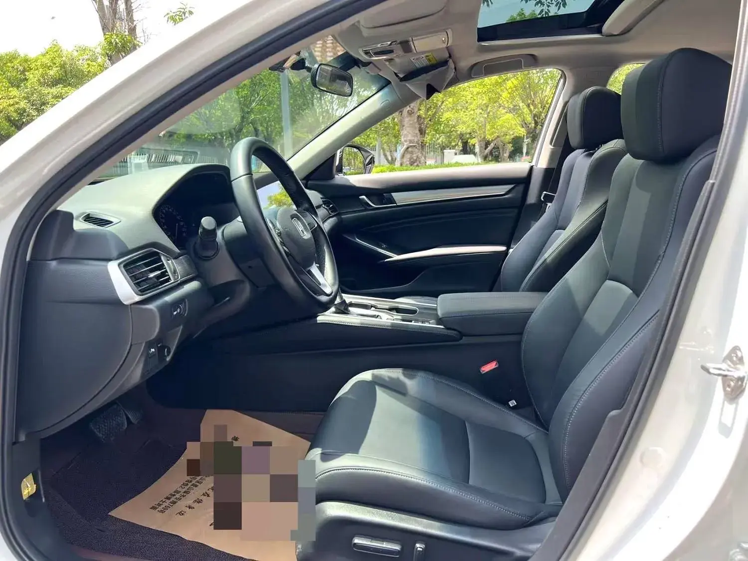 2022 HONDA ACCORD thumbnail 4