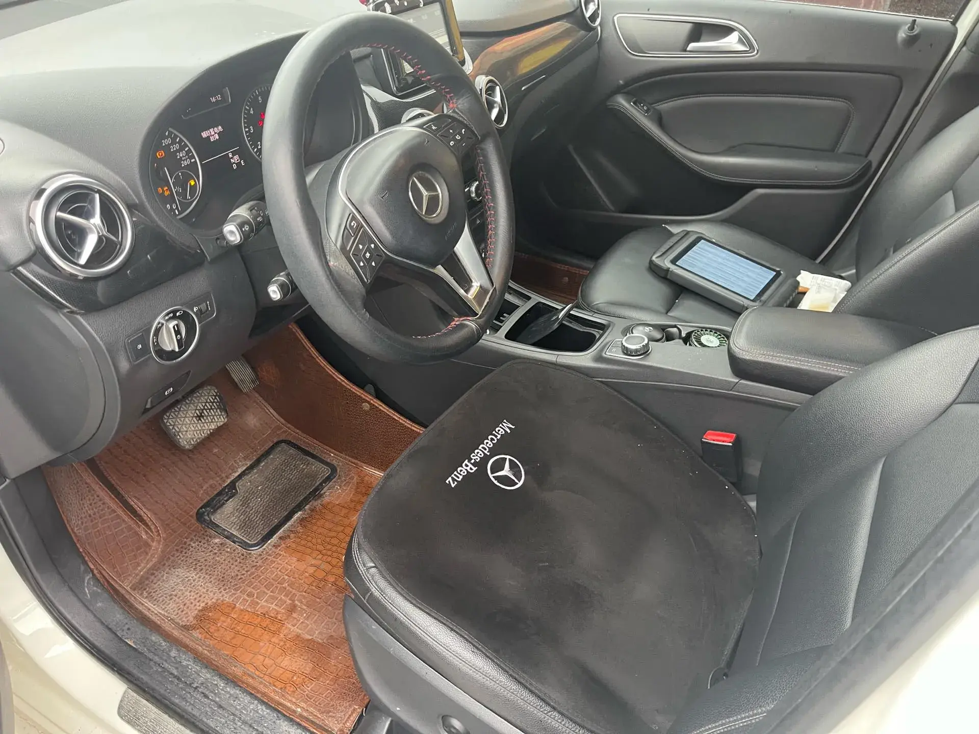 2012 MERCEDES-BENZ B thumbnail 4