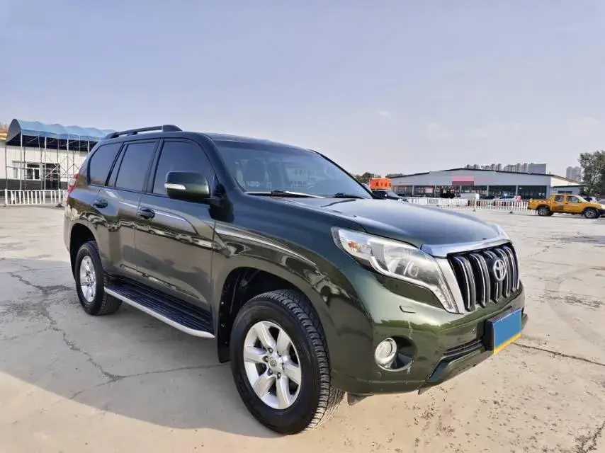 2018 TOYOTA LAND thumbnail 3