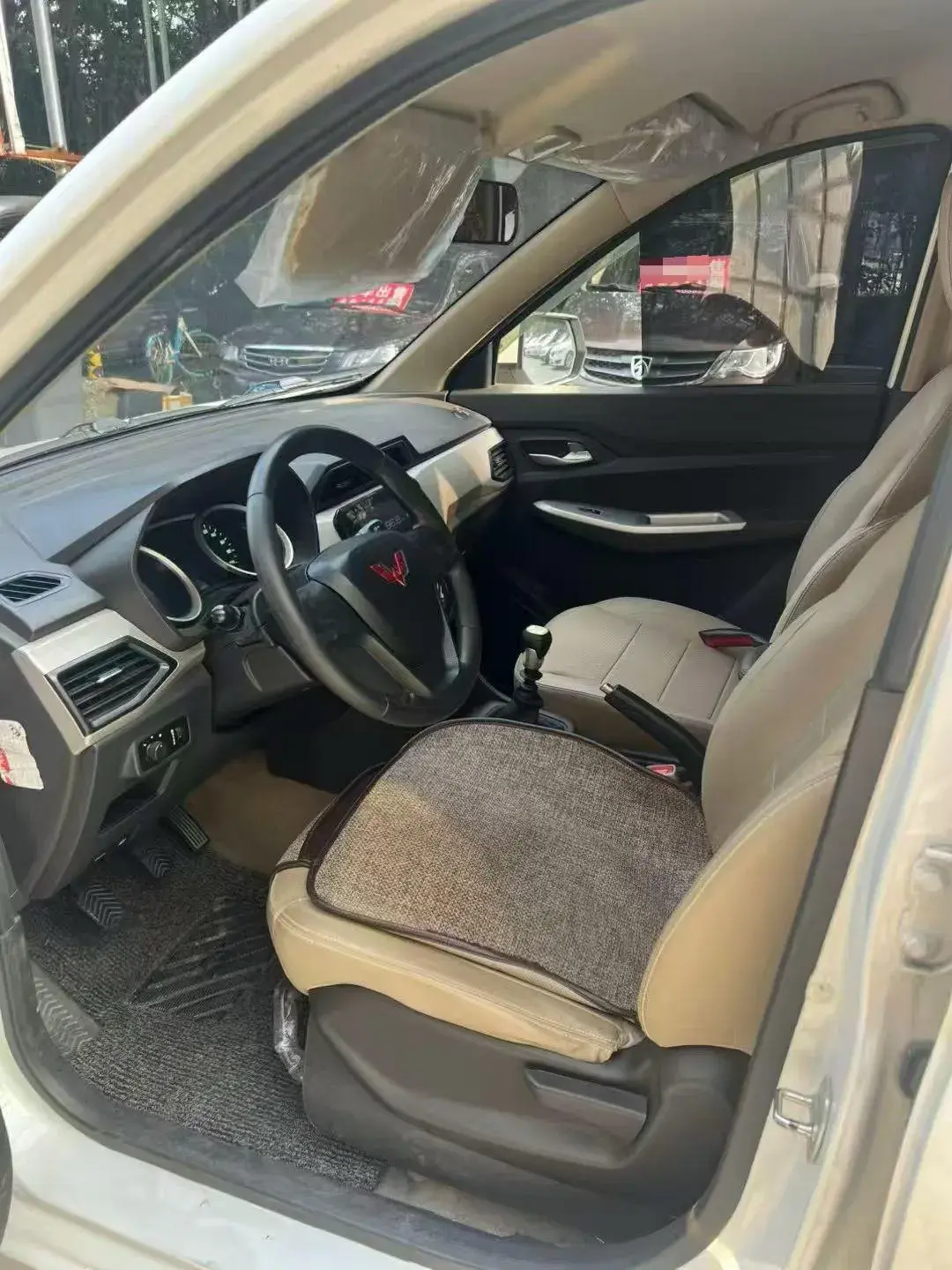 2021 WULING HONGGUANG thumbnail 4