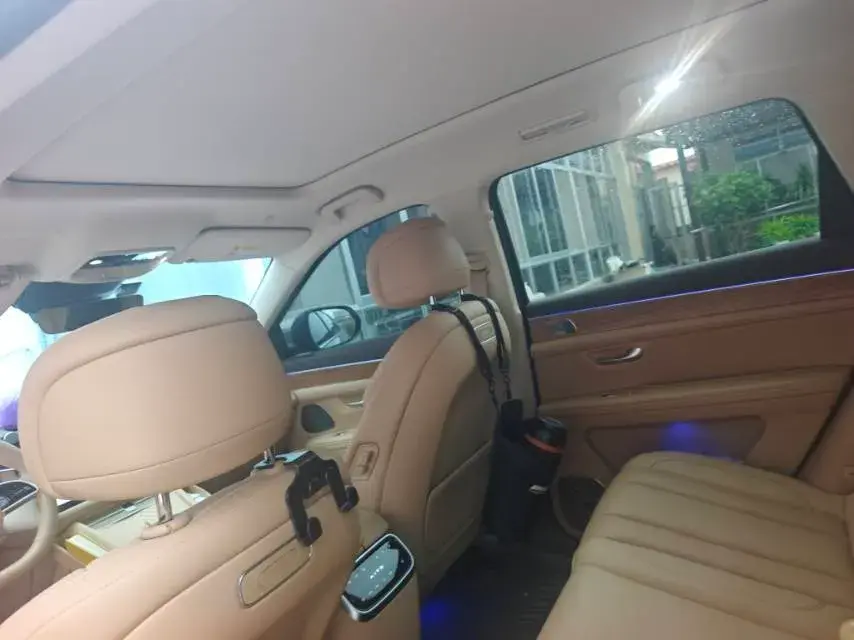 2024 AITO AITO thumbnail 3