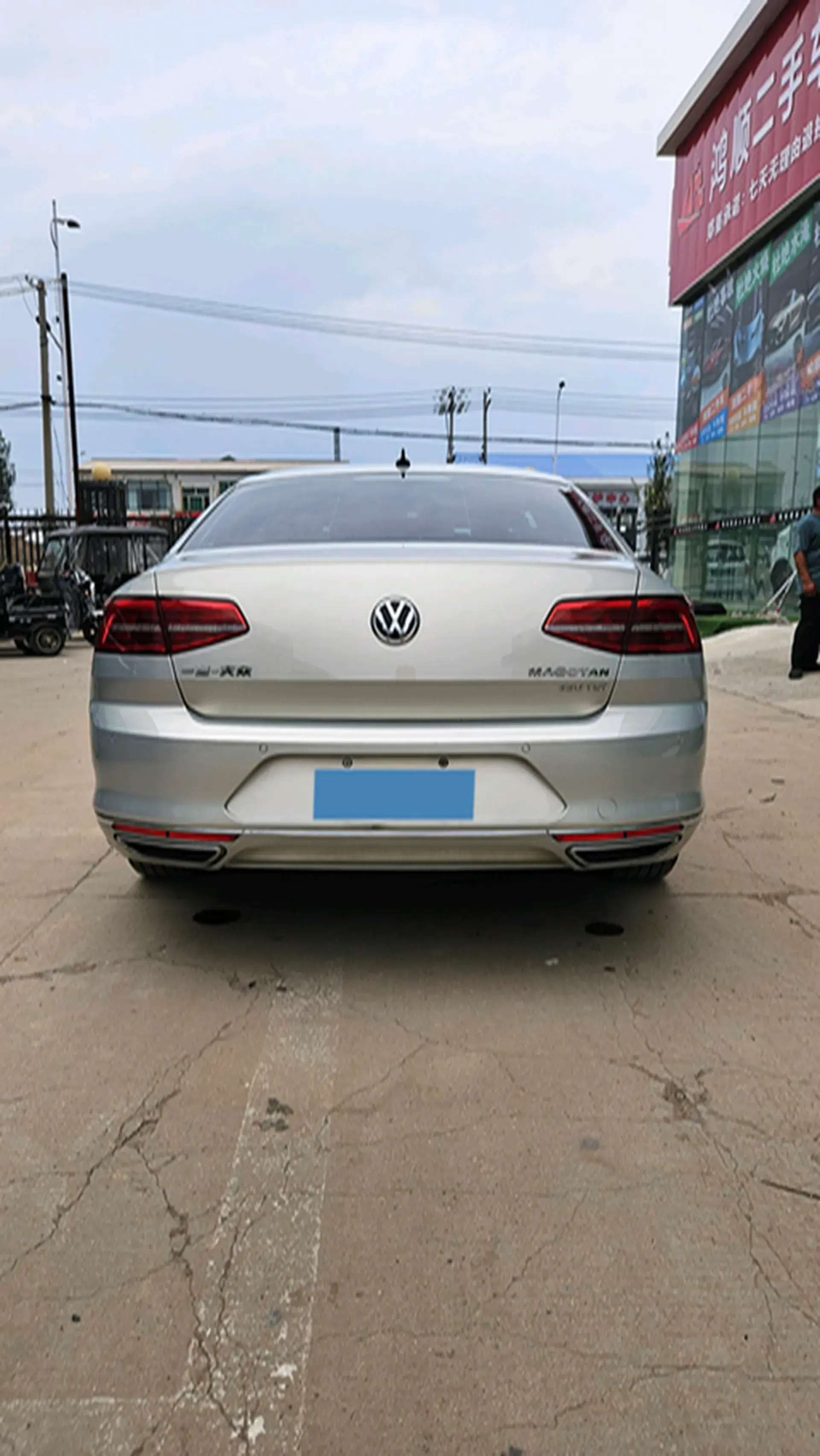 2019 VOLKSWAGEN MAGOTAN thumbnail 3