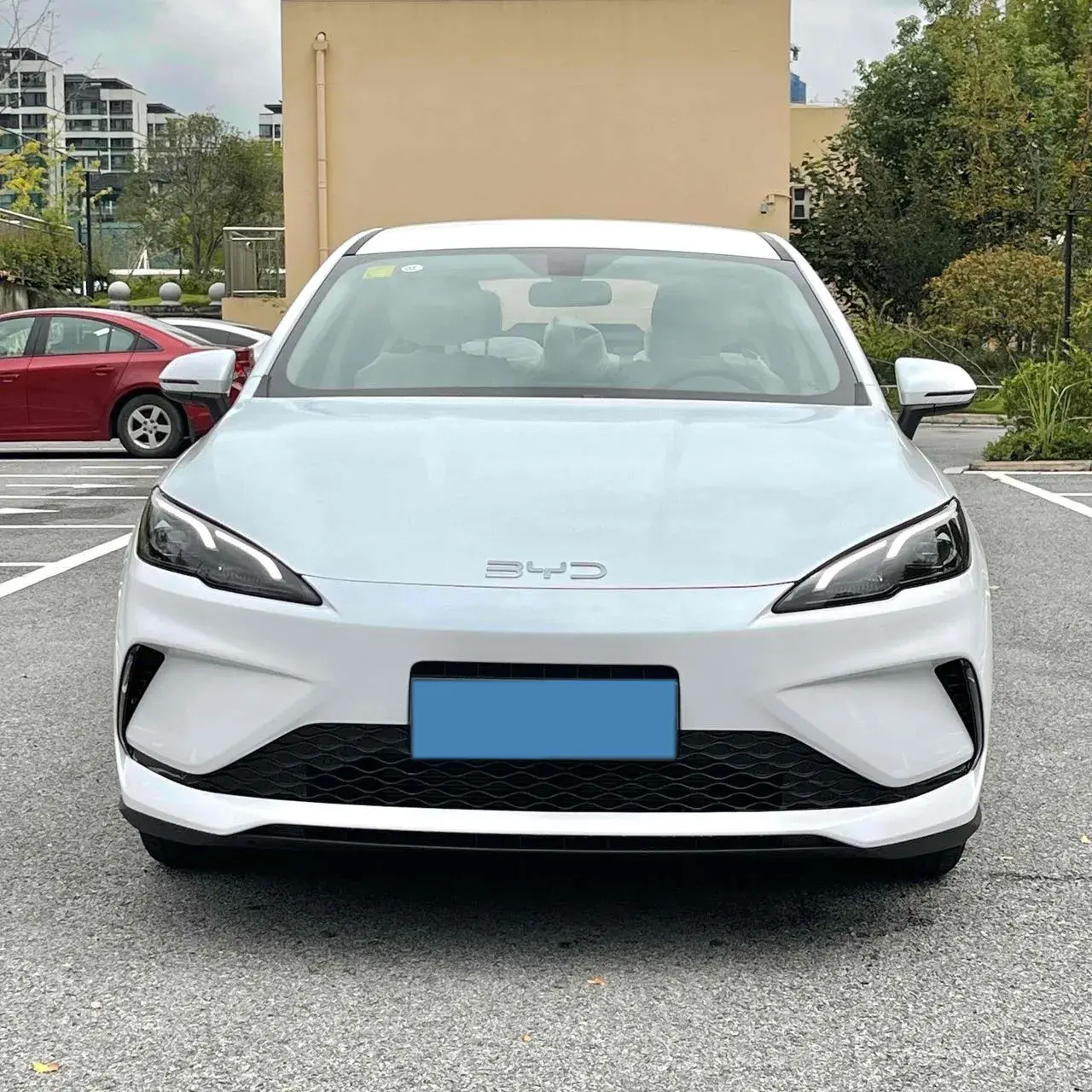 2025 BYD SEAL05 thumbnail 2