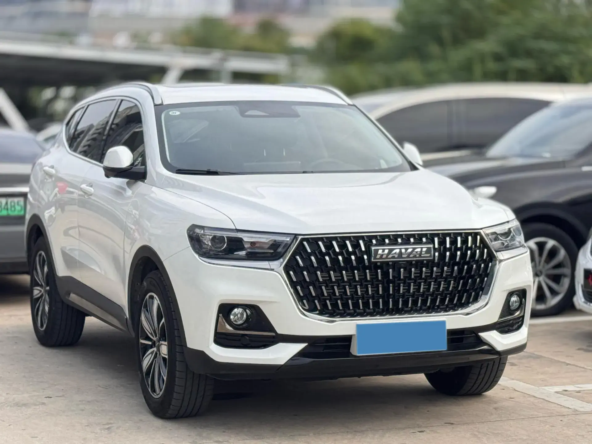 2023 HAVAL H6 thumbnail 3