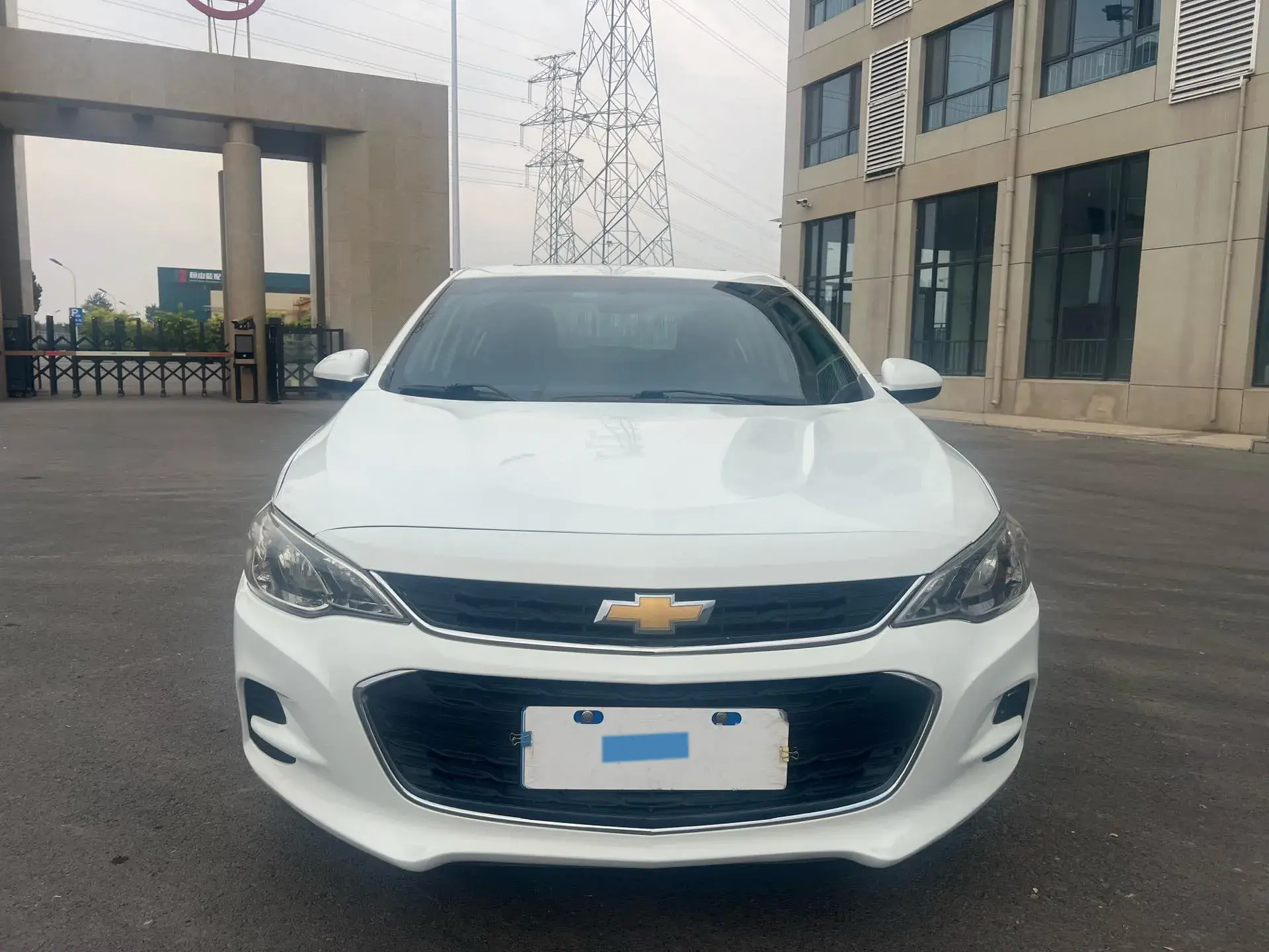 2019 CHEVROLET CAVALIER thumbnail 2