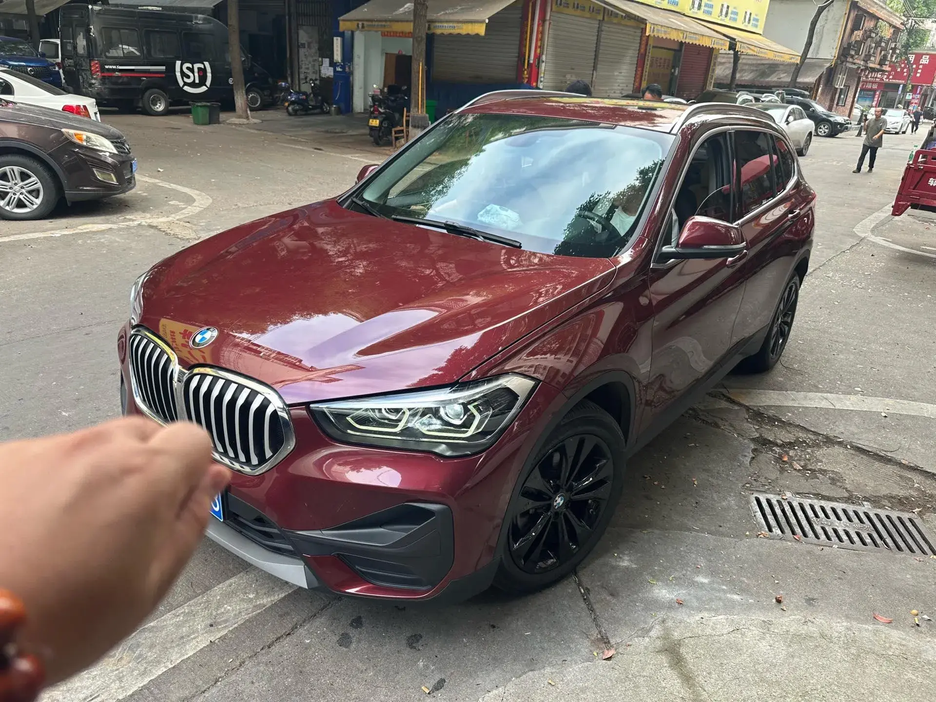 2021 BMW X1 view 1