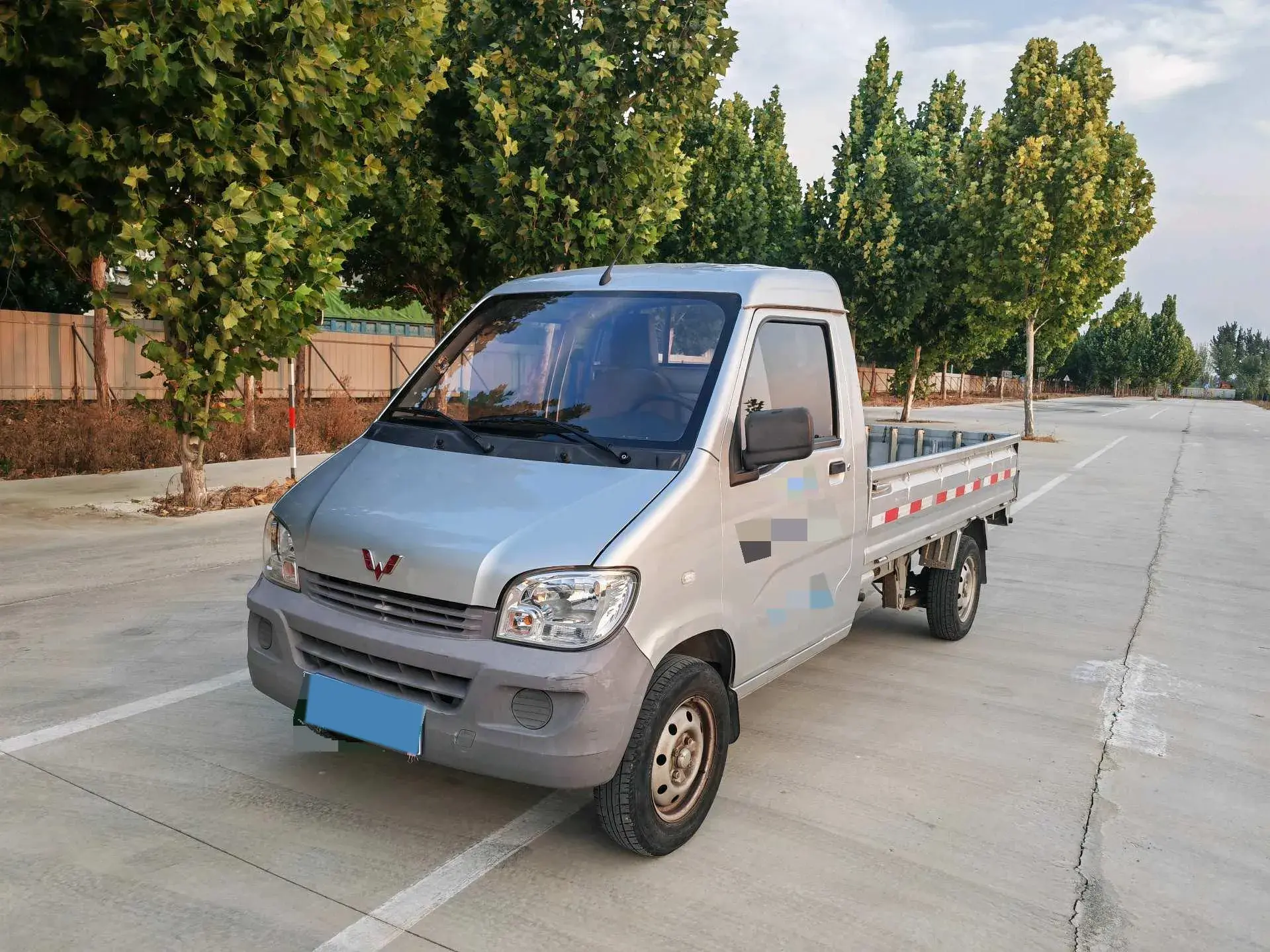 2020 WULING ZHIGUANG view 1