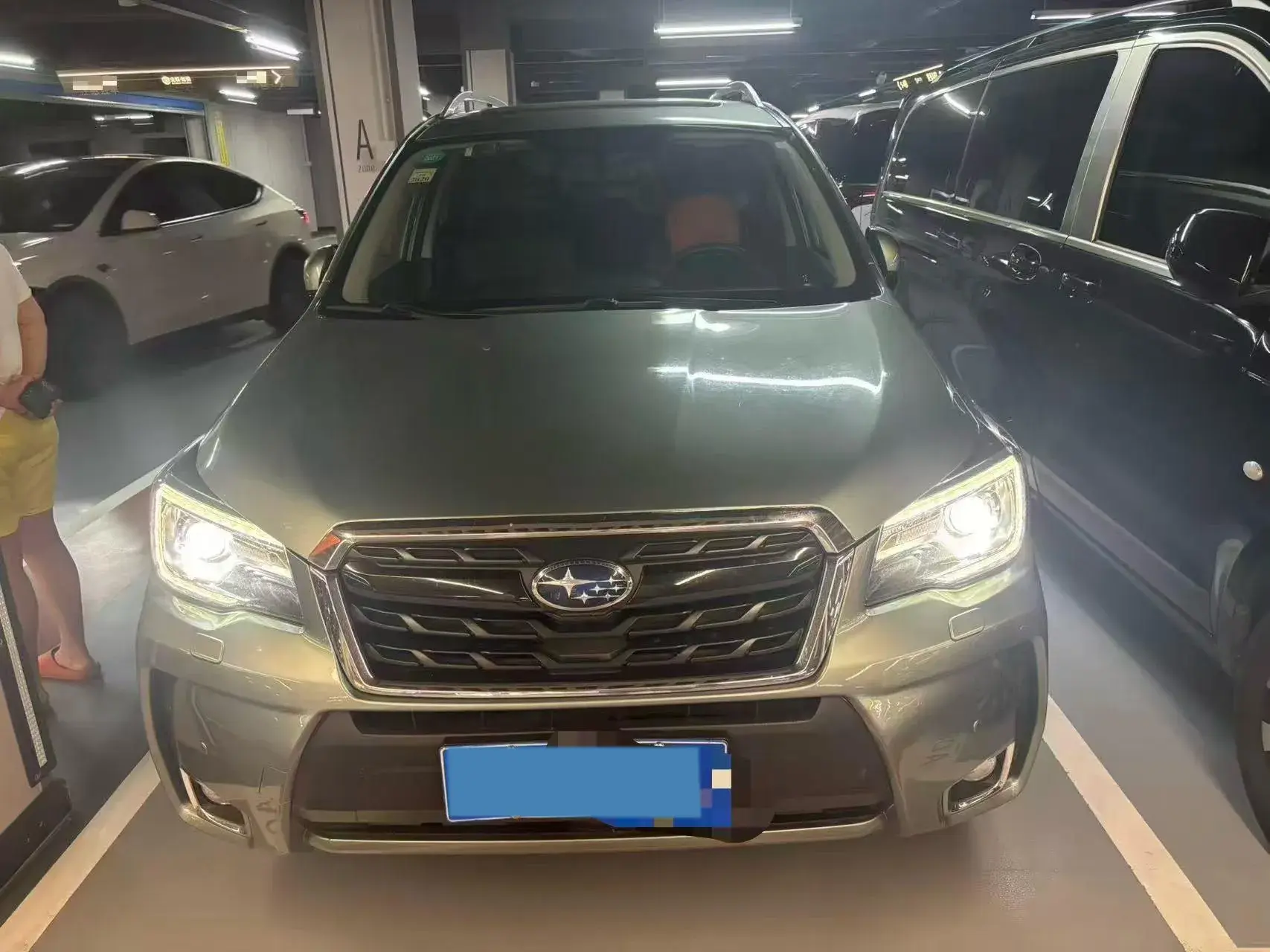 2018 SUBARU FORESTER thumbnail 2