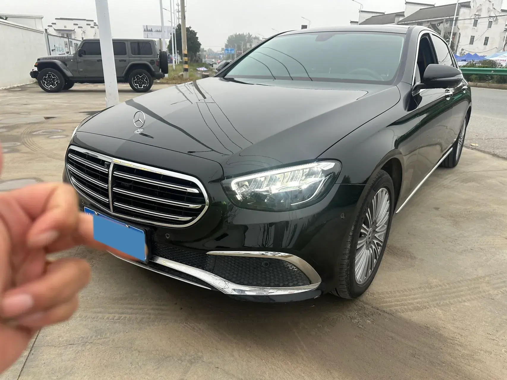 2023 MERCEDES-BENZ E view 1